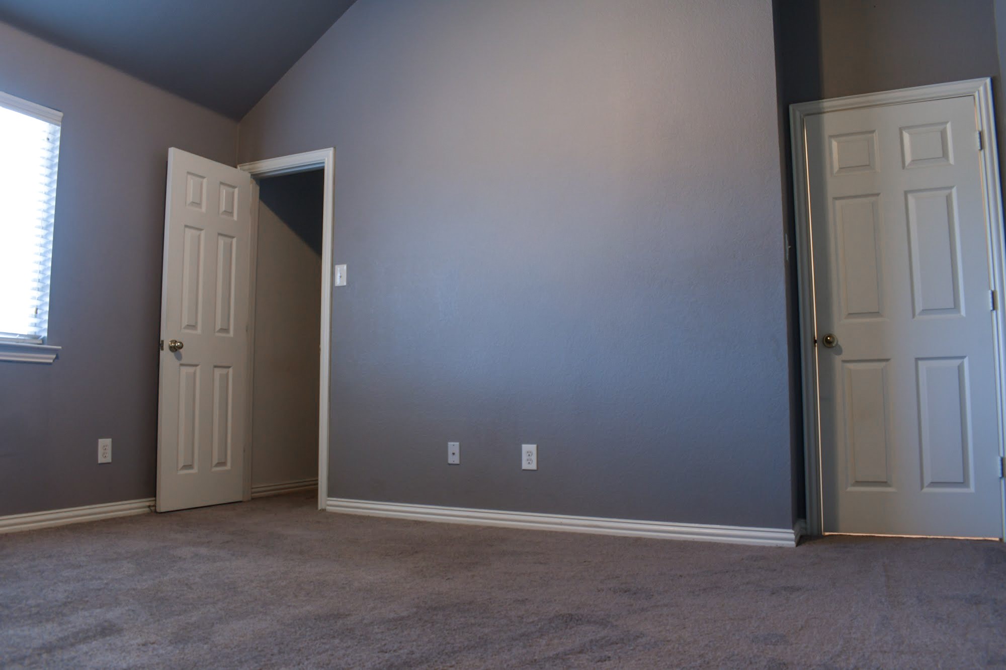 409 Royal Crest Drive Desoto TX 75115