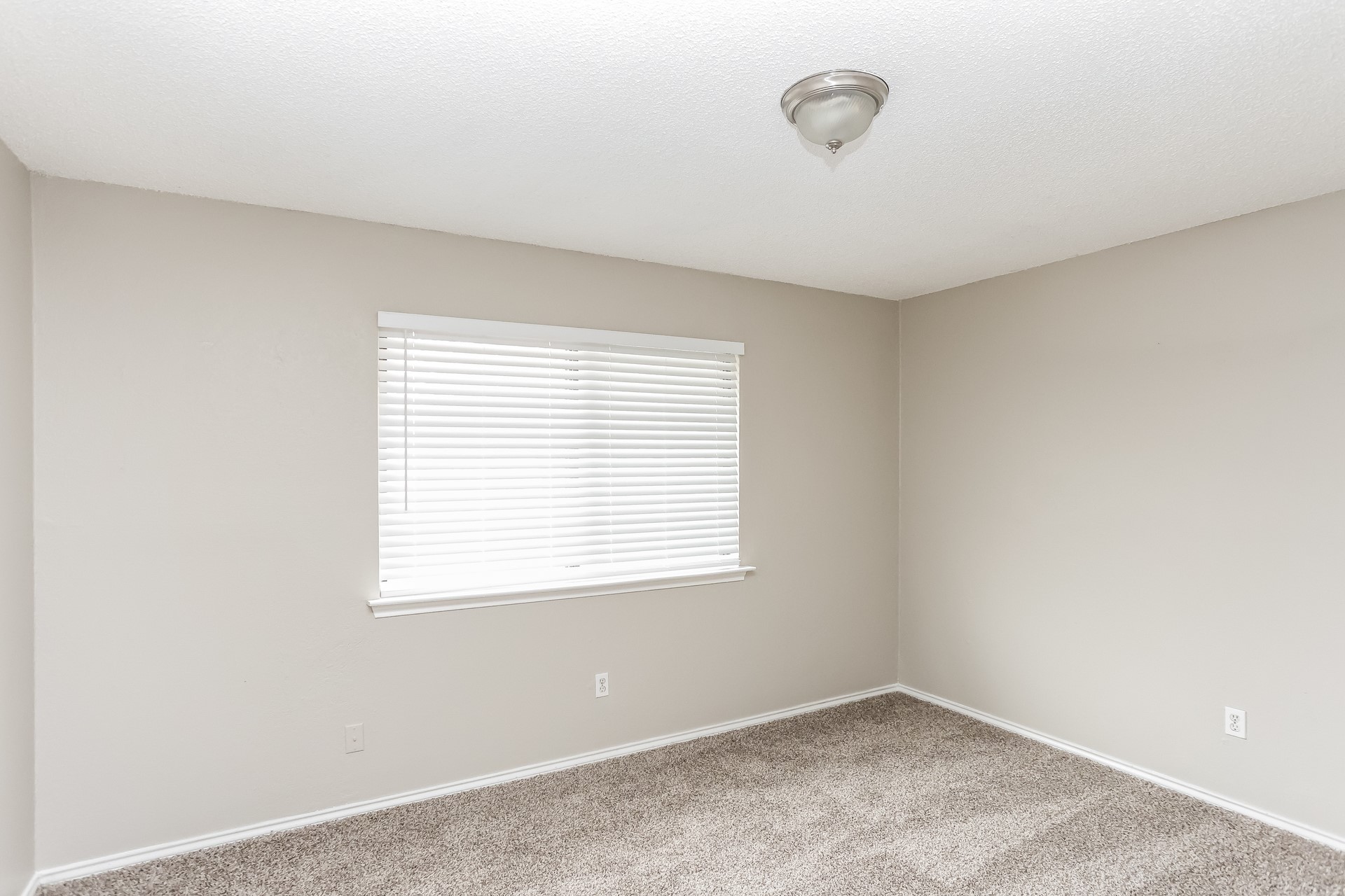 231 Myrtle Drive Arlington TX 76018