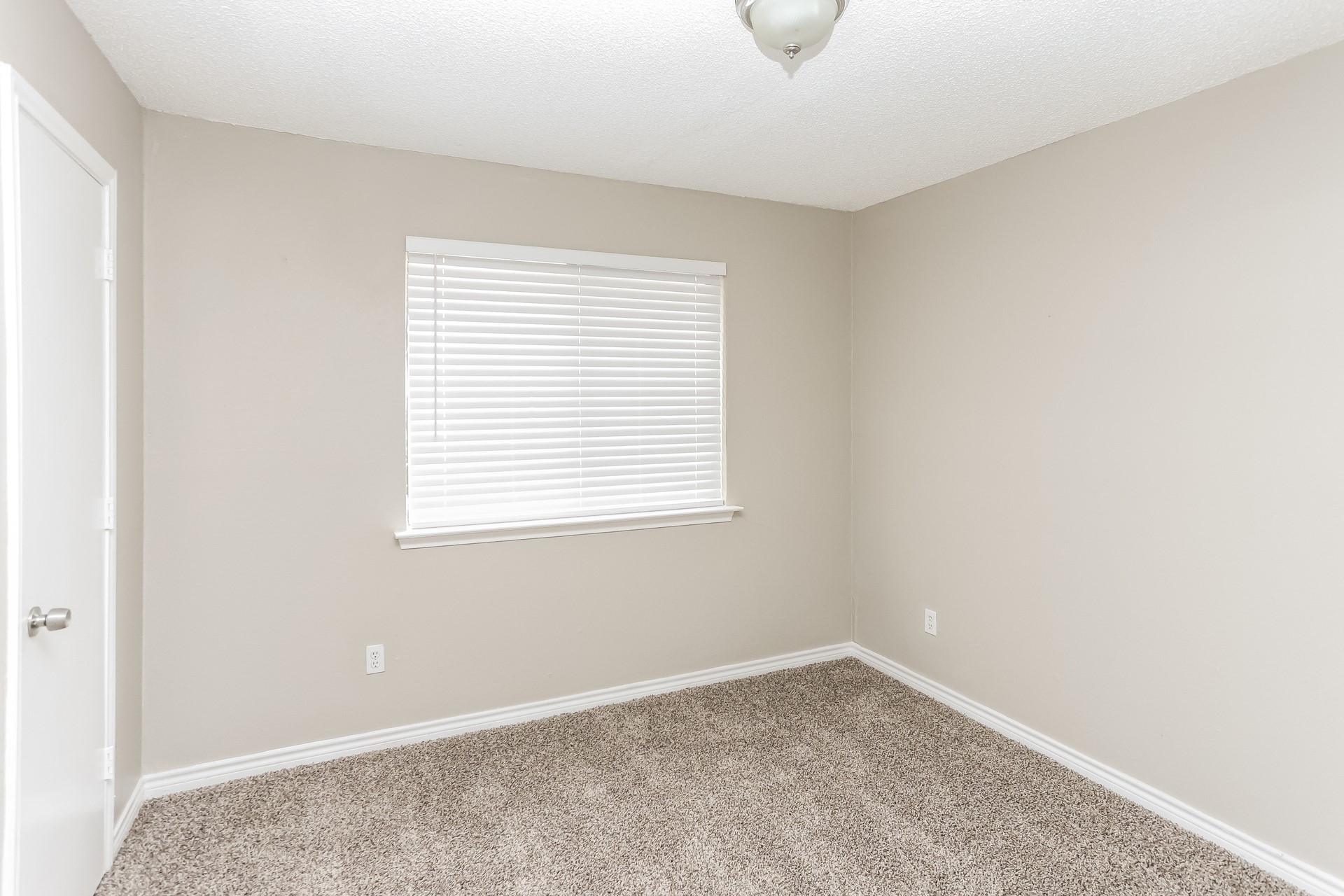 231 Myrtle Drive Arlington TX 76018