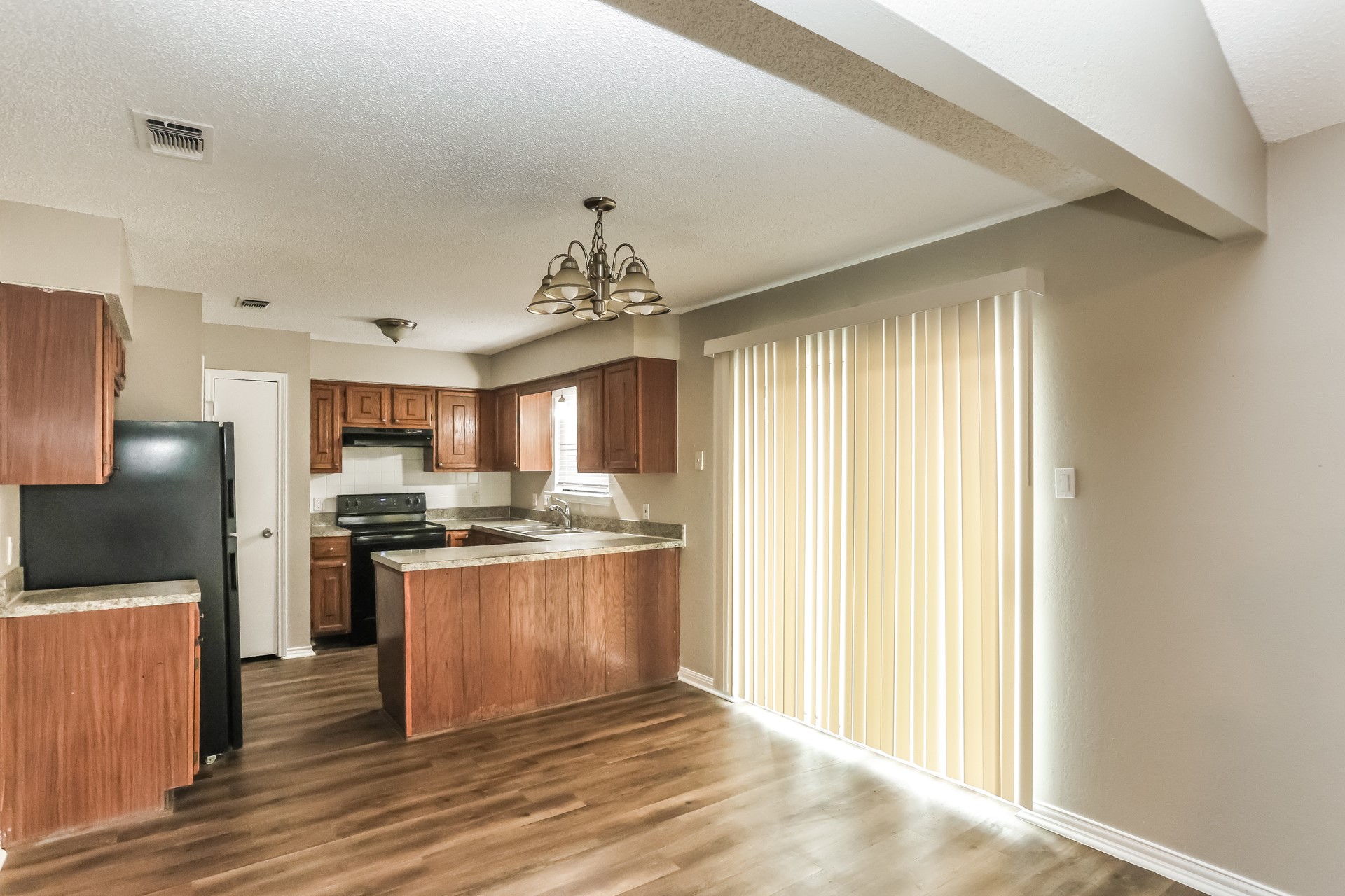 231 Myrtle Drive Arlington TX 76018