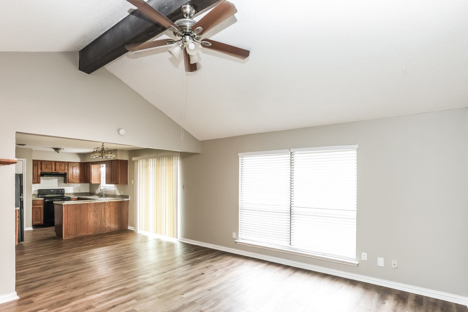 231 Myrtle Drive Arlington TX 76018