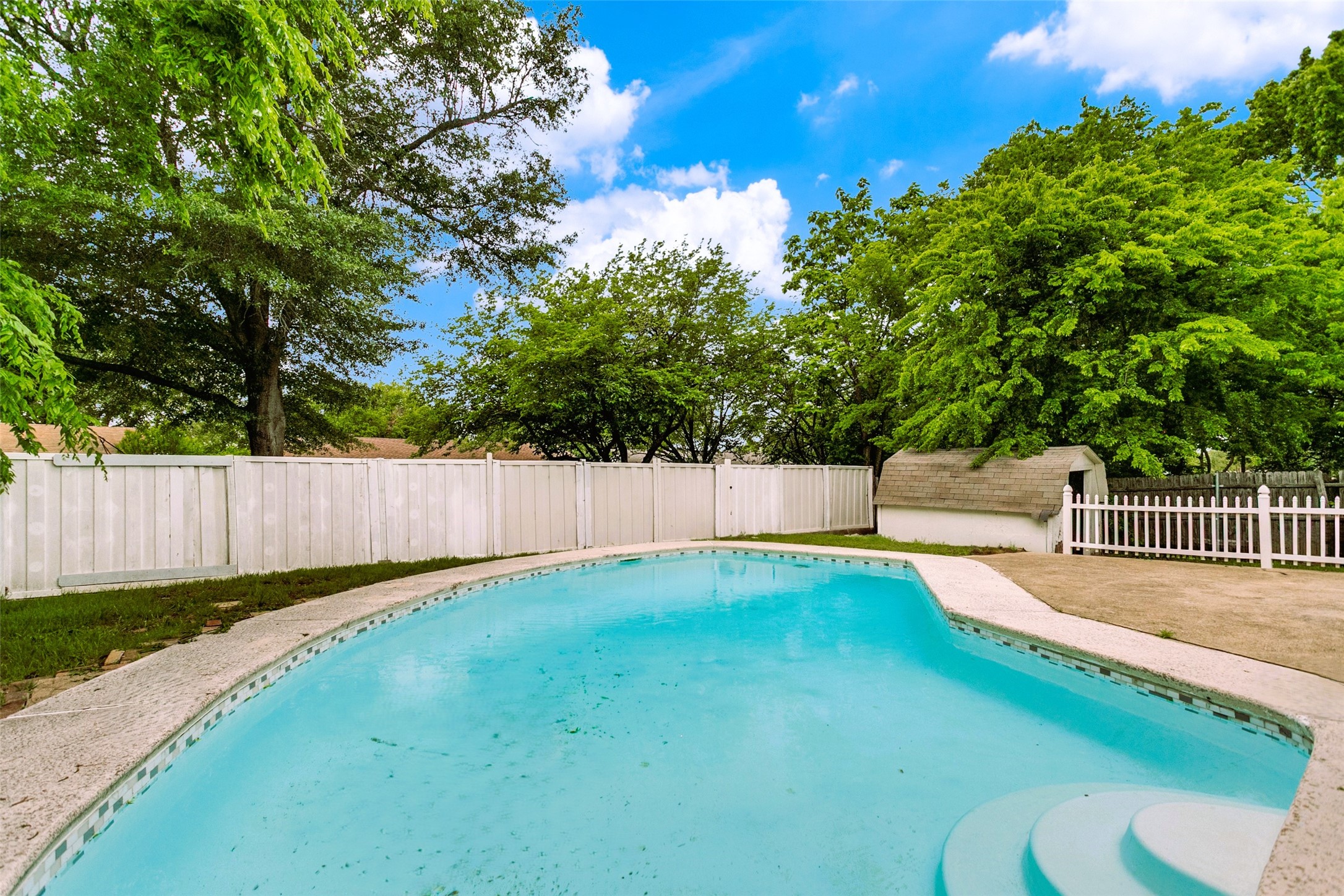 5101 Longhorn Trail Garland TX 75043