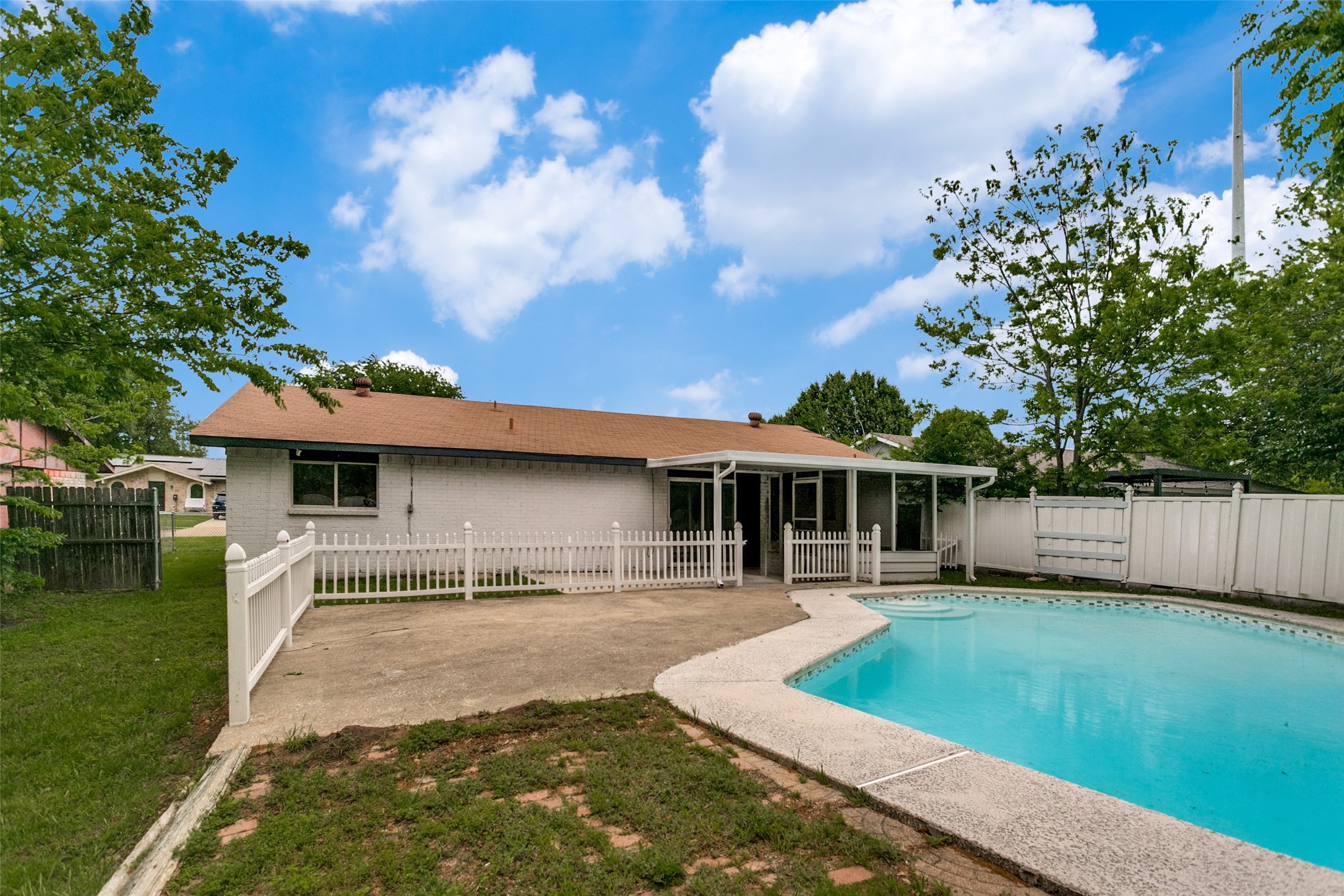 5101 Longhorn Trail Garland TX 75043