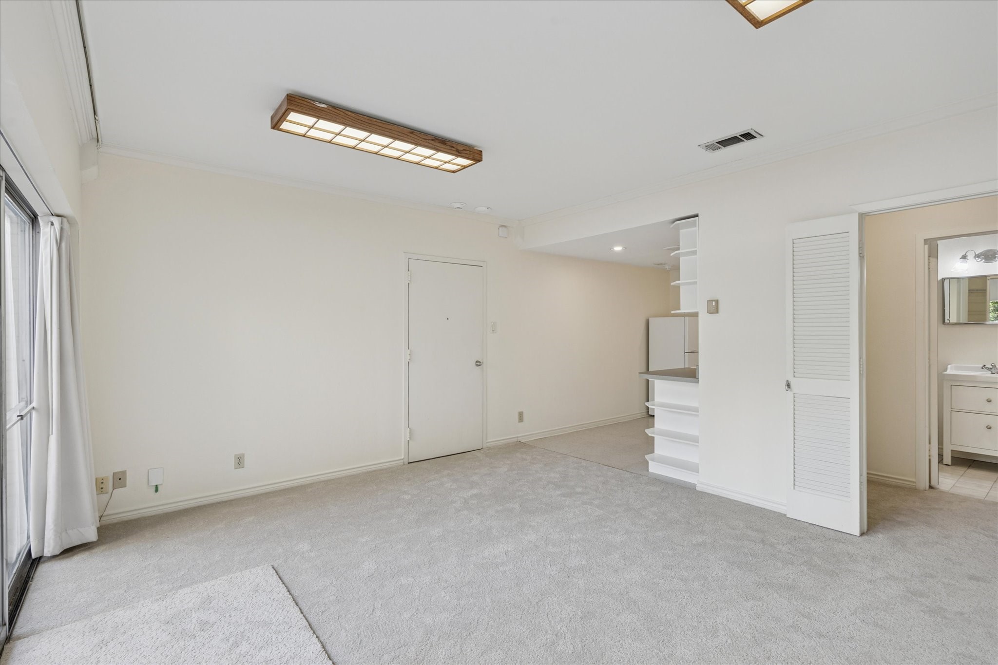 6211 W Northwest Highway Dallas TX 75225