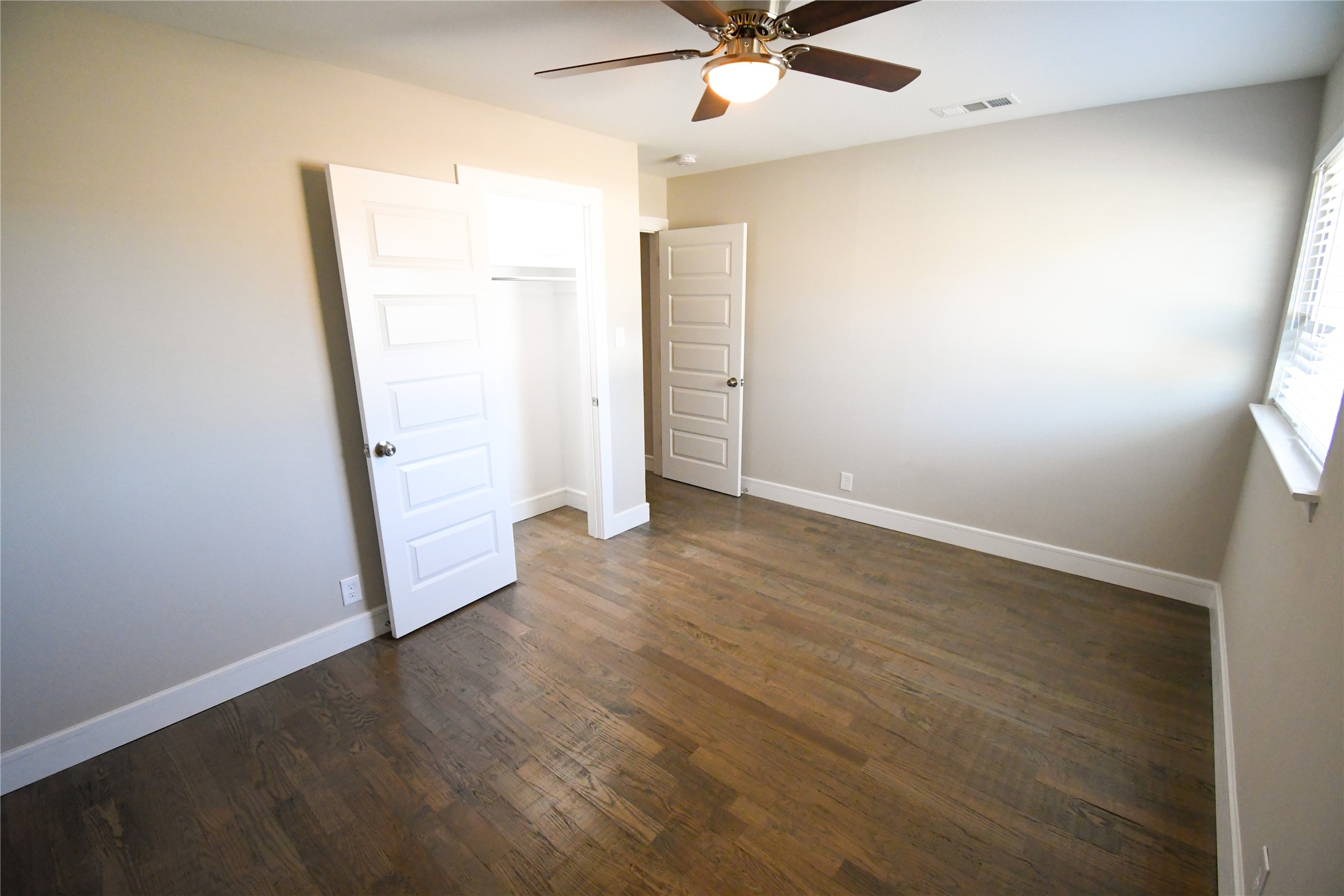 1422 Addington Street Irving TX 75062