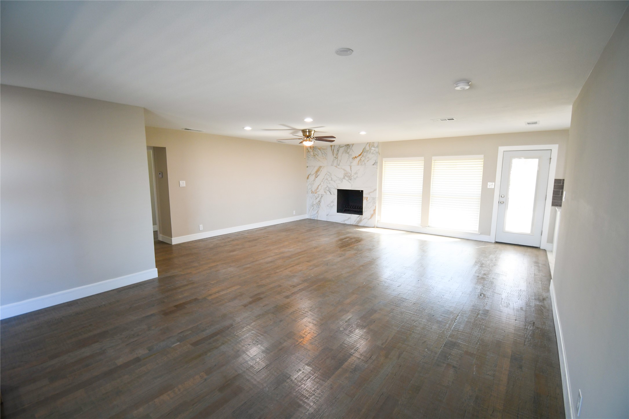 1422 Addington Street Irving TX 75062