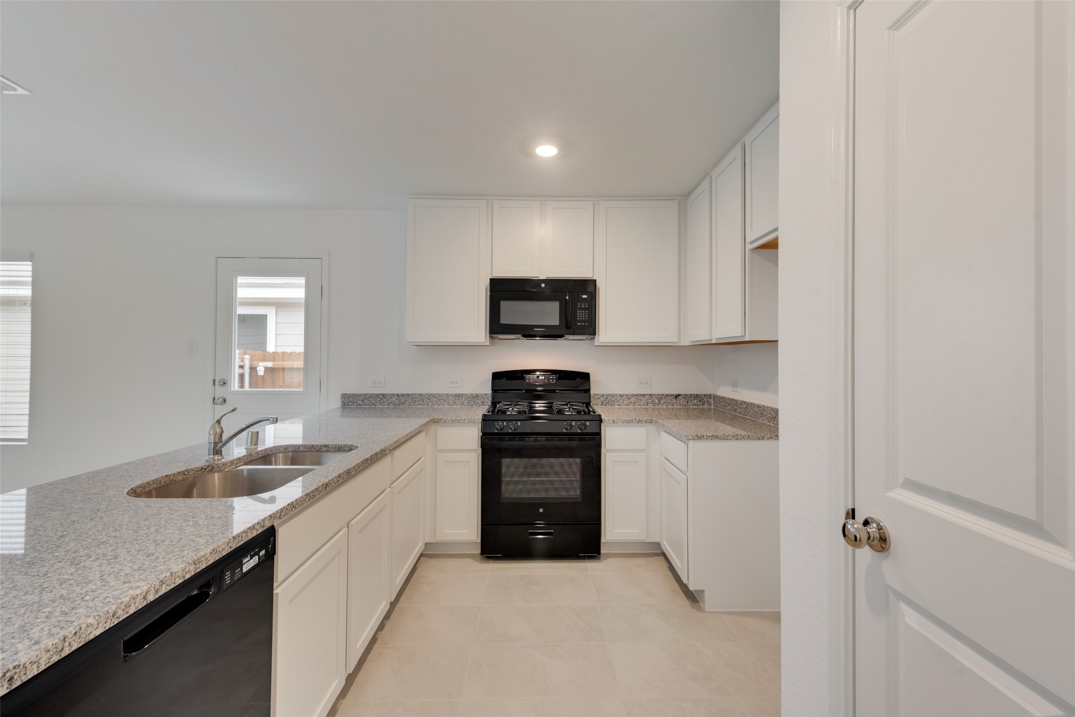9113 Thrasher Trail Mckinney TX 75071