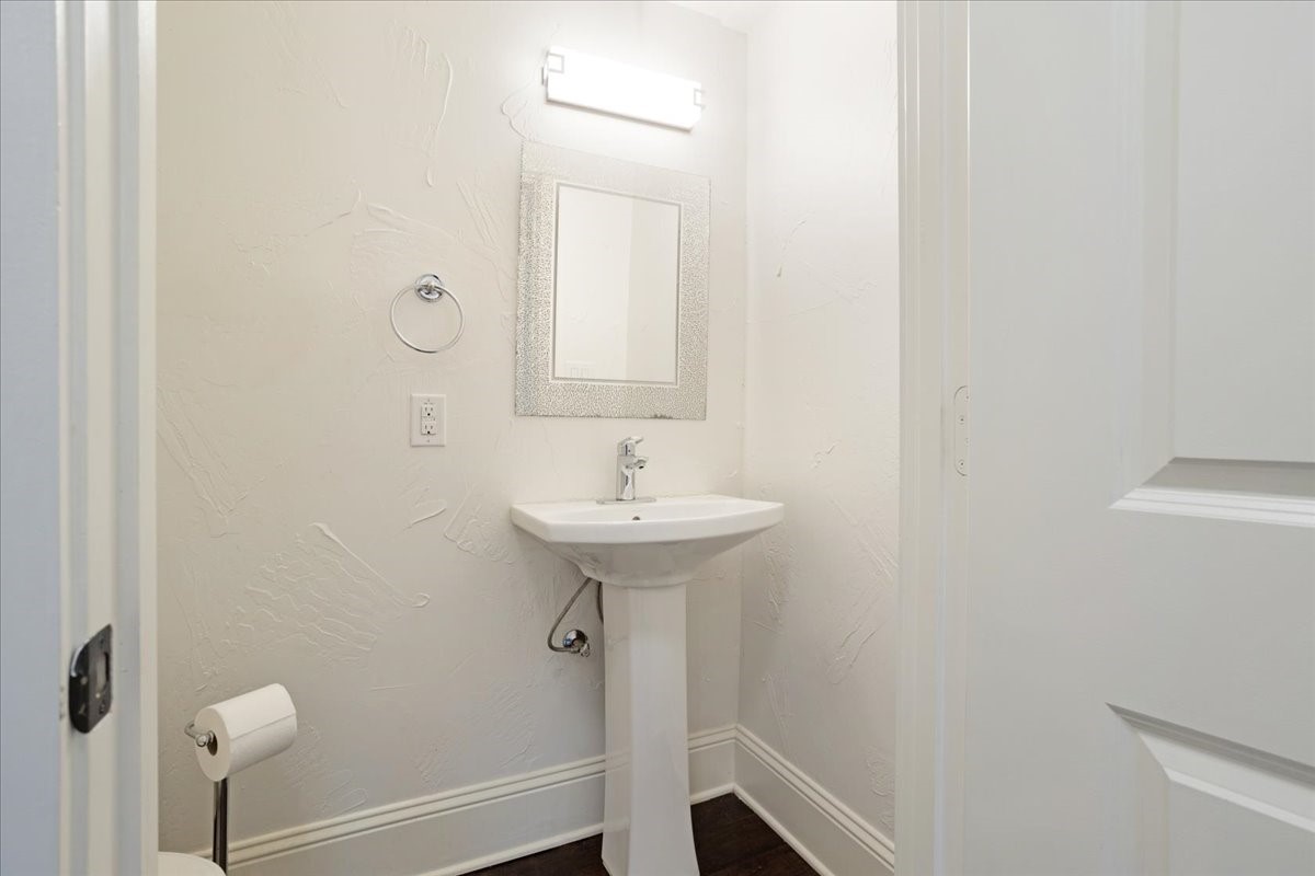 805 W Owings Street Denison TX 75020