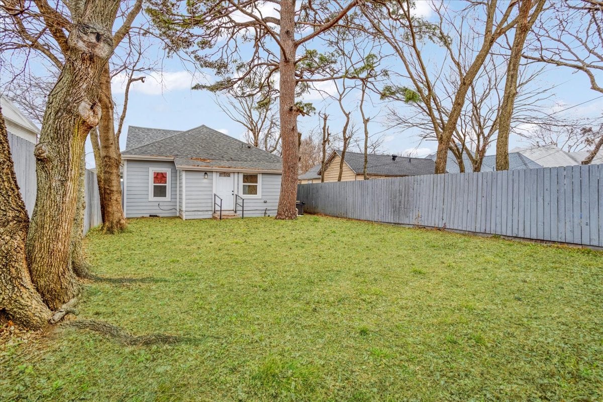 805 W Owings Street Denison TX 75020