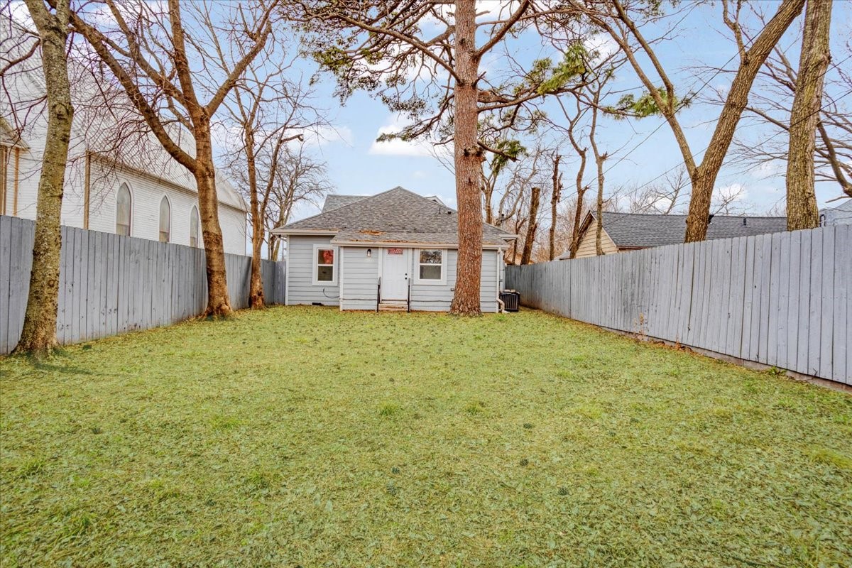 805 W Owings Street Denison TX 75020