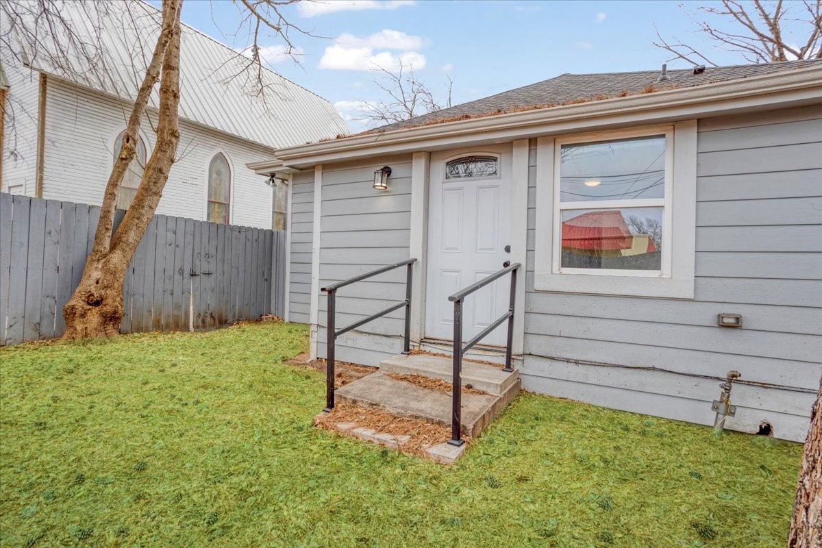 805 W Owings Street Denison TX 75020