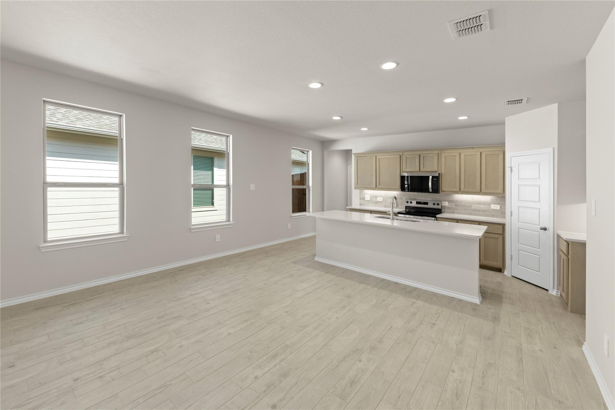 1641 Meadow Crest Drive Aubrey TX 76227
