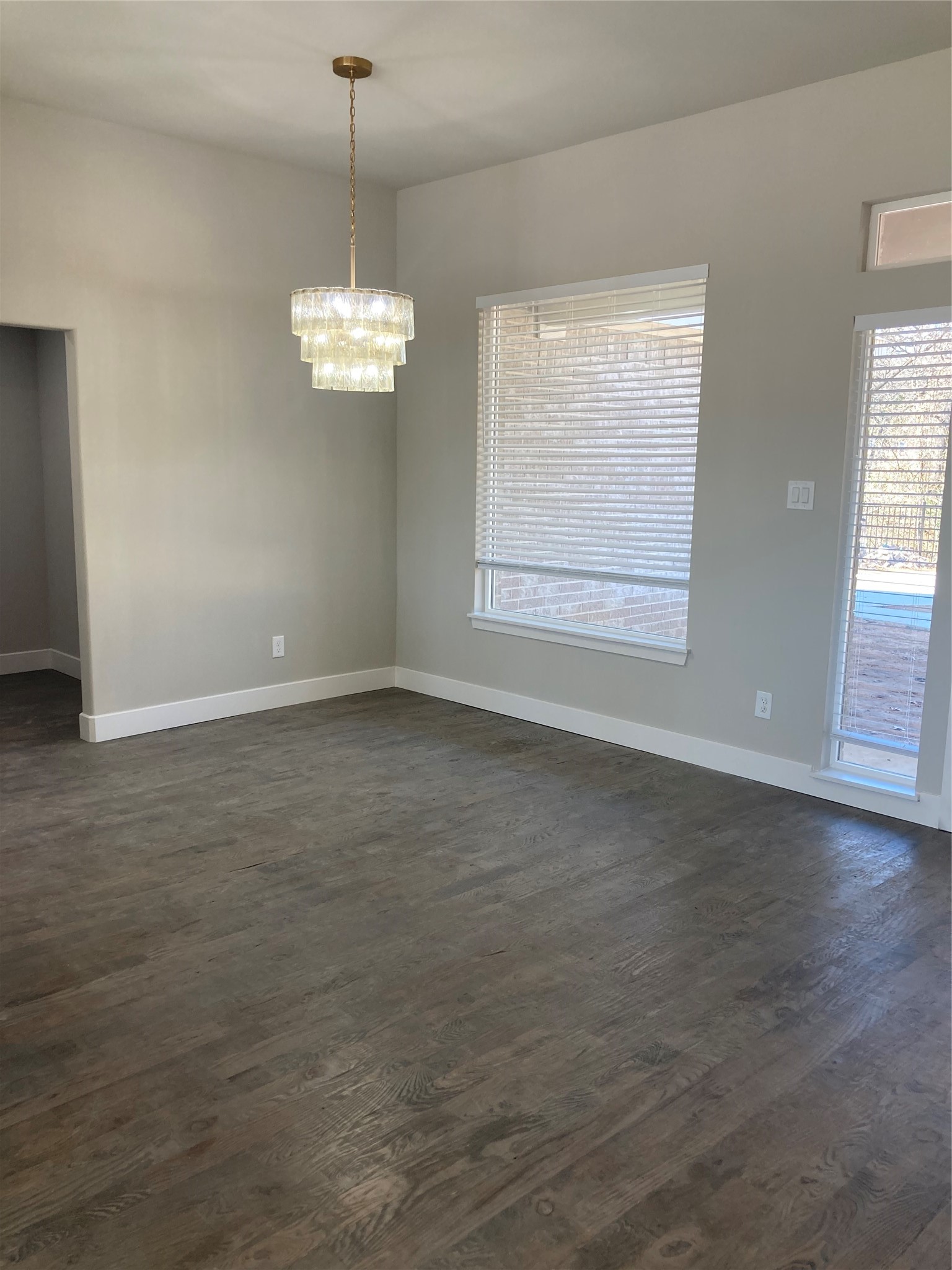 2814 18th Street W Irving TX 75060