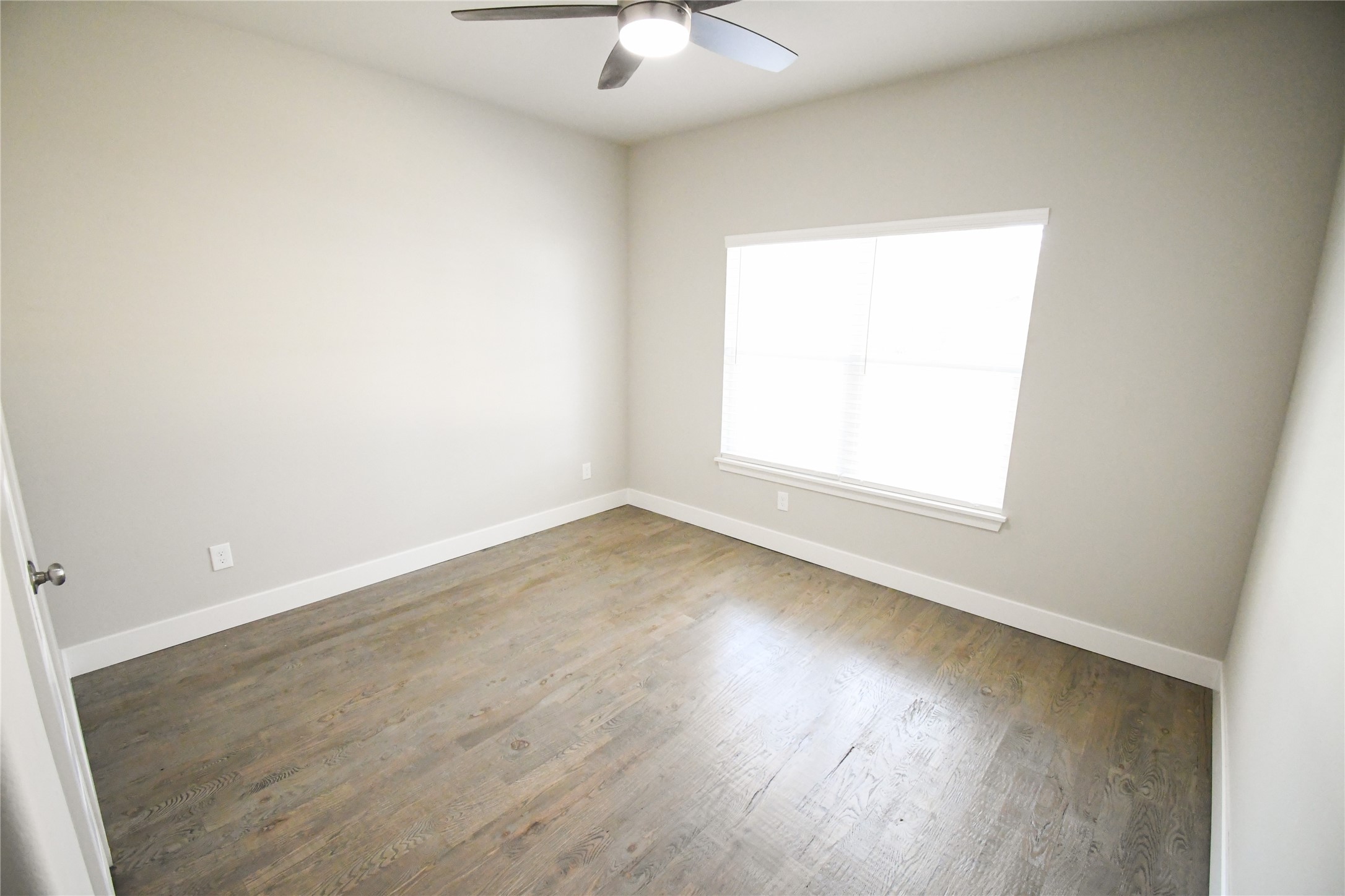 2814 18th Street W Irving TX 75060
