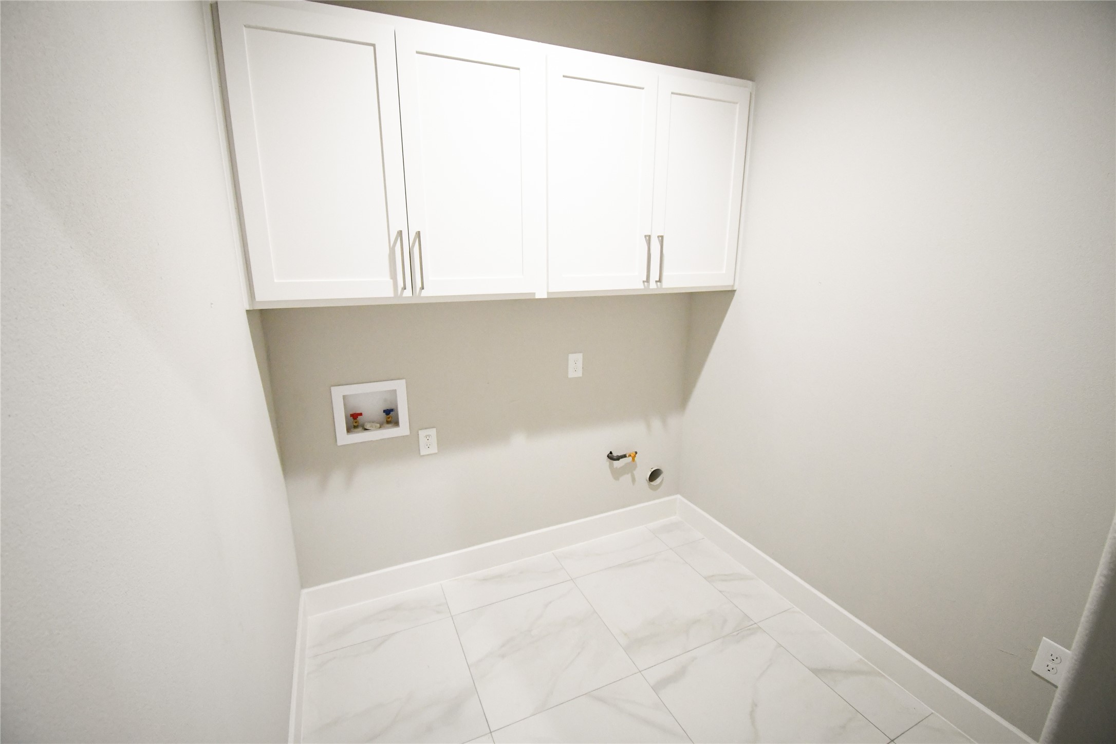 2814 18th Street W Irving TX 75060
