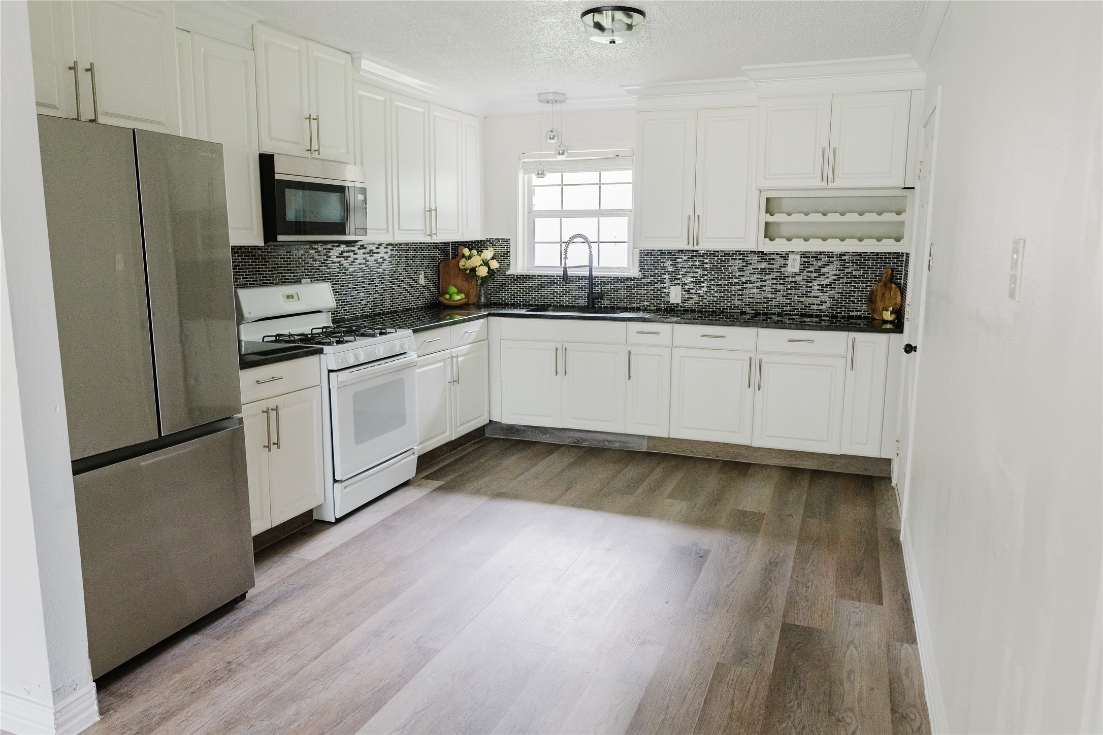 1528 Longview Street Mesquite TX 75149