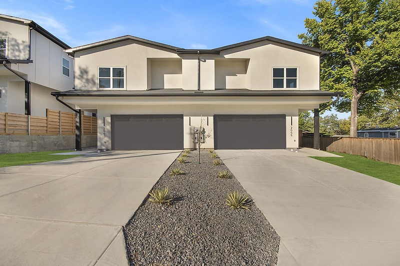 2005 Hearne Avenue Dallas TX 75212
