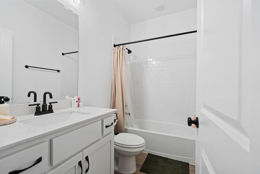 6435 Baritone Court Sachse TX 75048