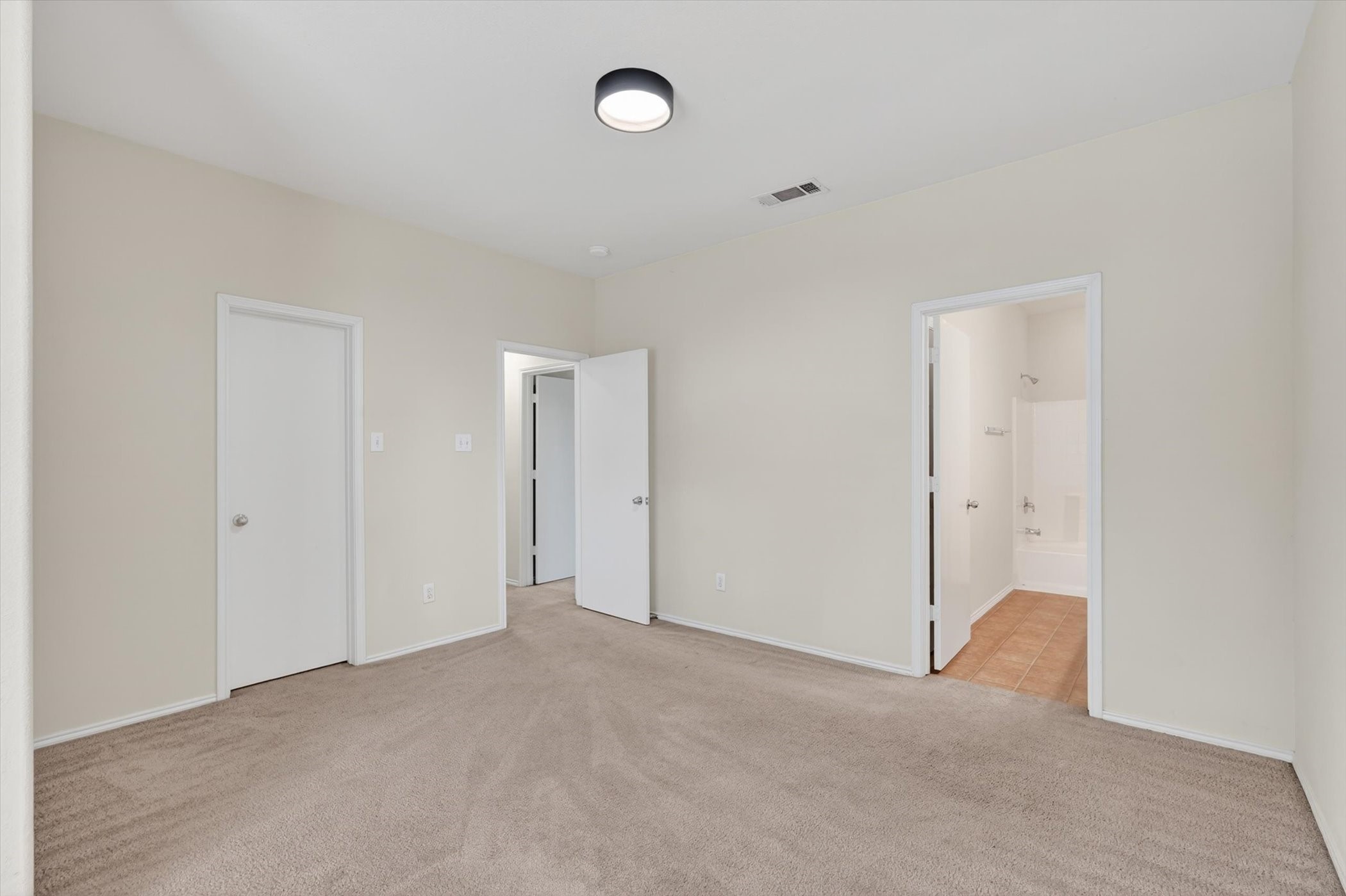 7401 Cowhand Court Fort Worth TX 76131
