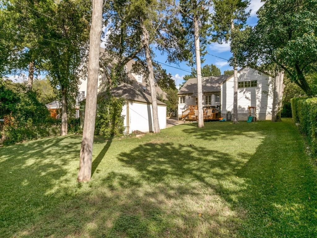1523 Oak Knoll Street Dallas TX 75208