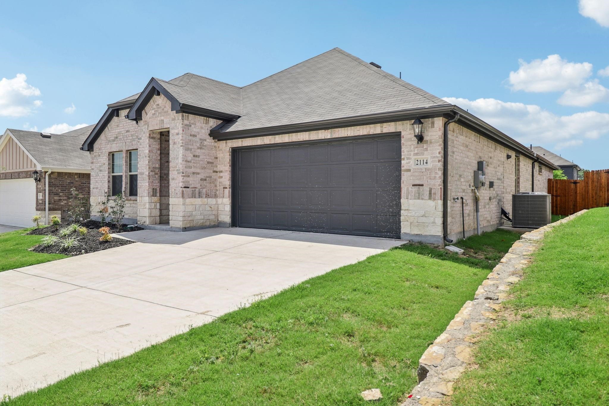 2114 Dunbar Drive Sherman TX 75092