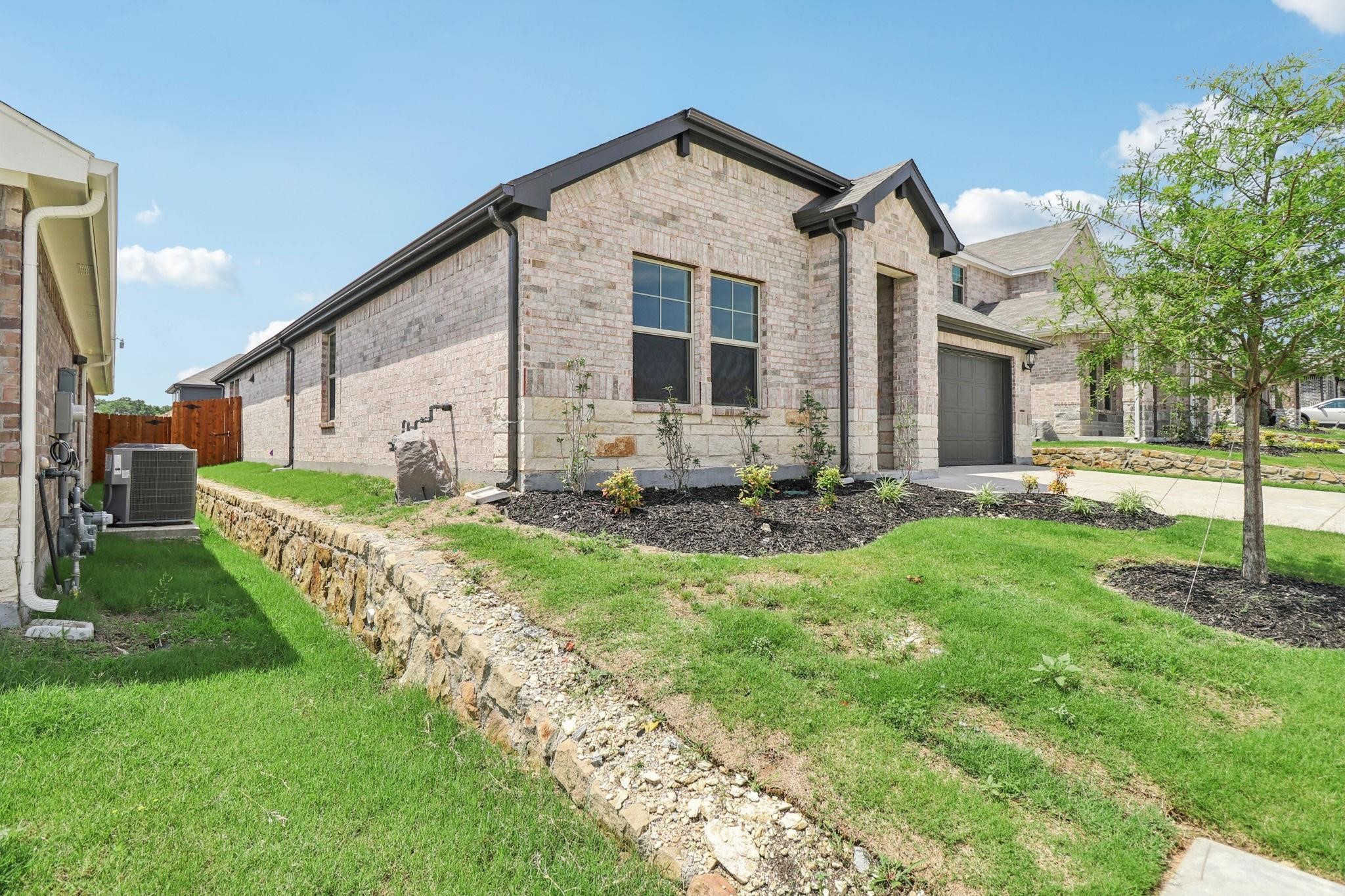 2114 Dunbar Drive Sherman TX 75092