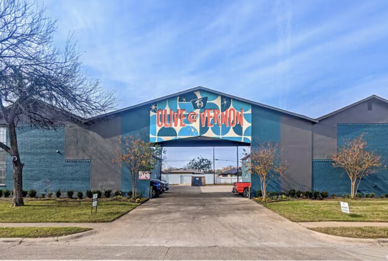 2211 S Vernon Avenue Dallas TX 75224