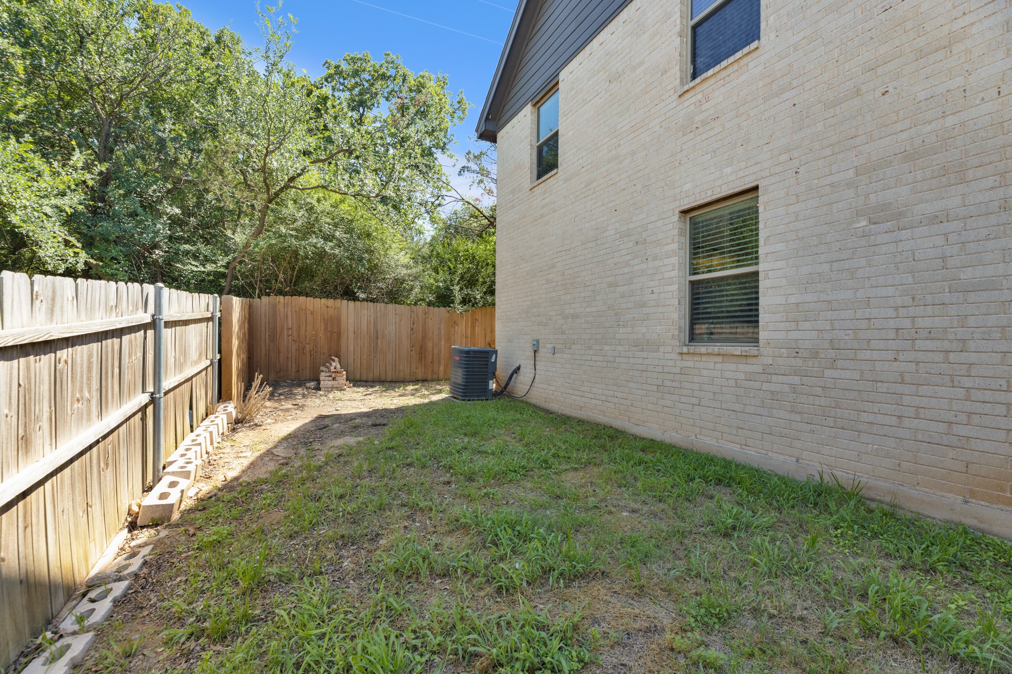 1713 Bronco Road Granbury TX 76049