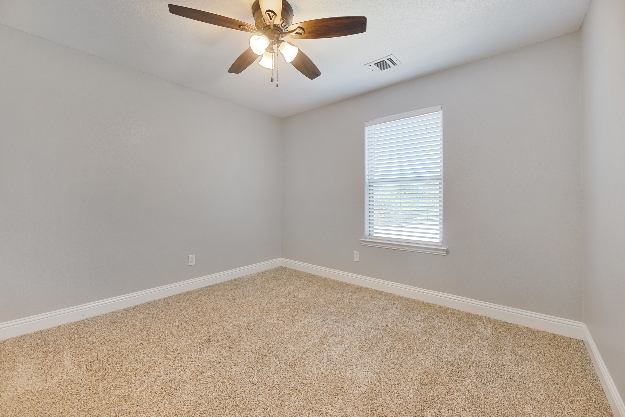 1713 Bronco Road Granbury TX 76049