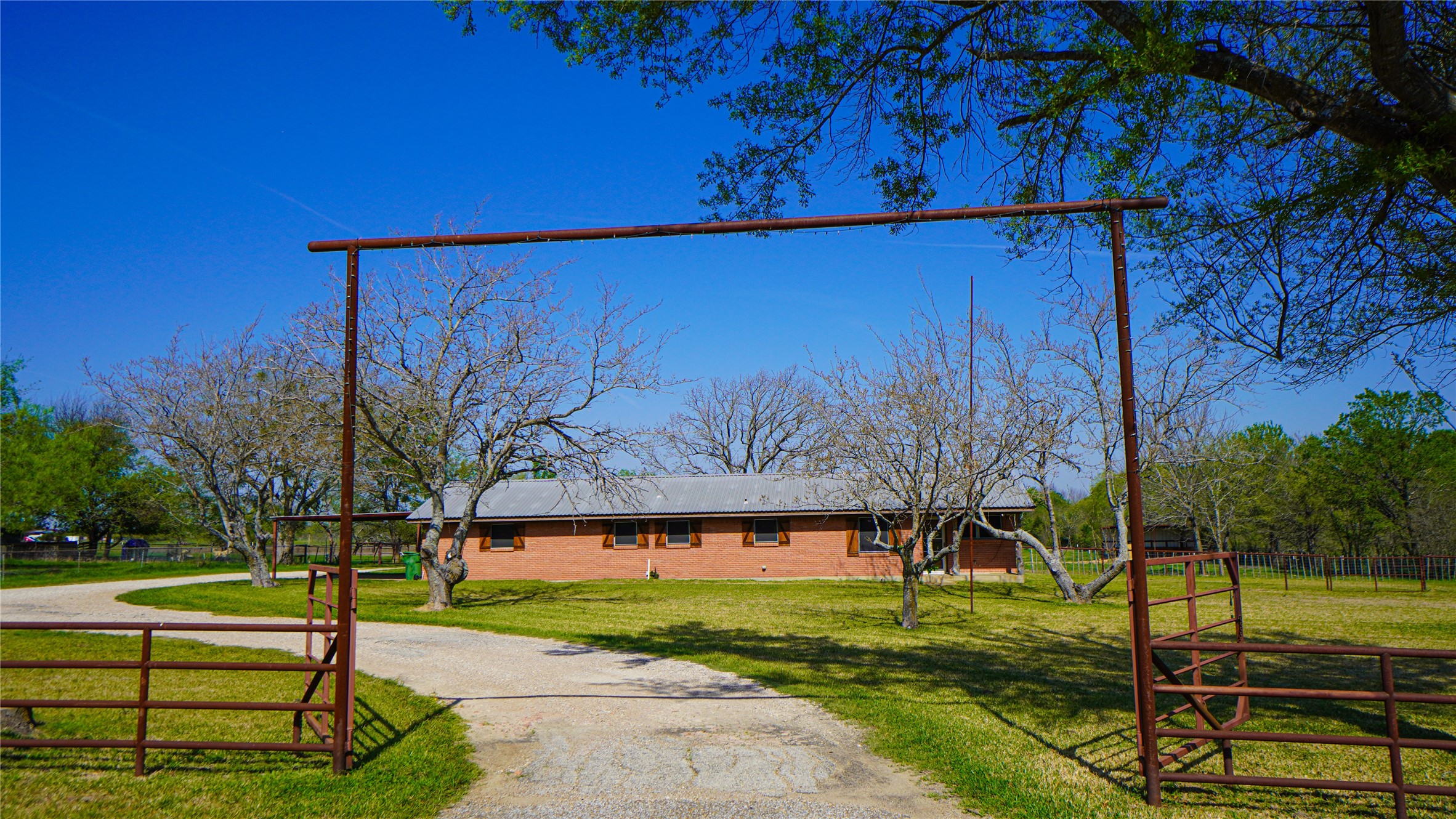 19761 N State Highway 34 Terrell TX 75161