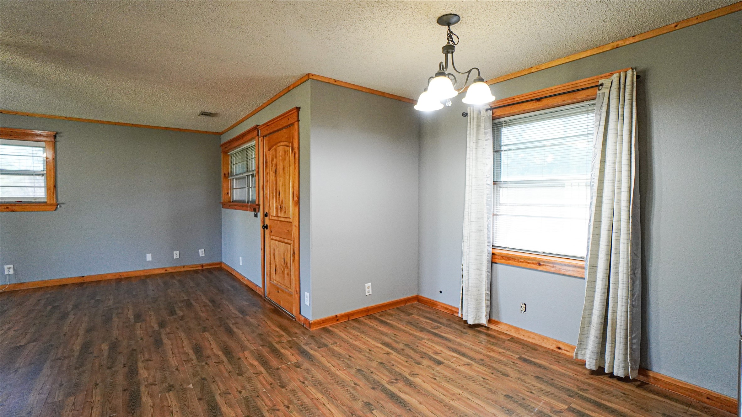 19761 N State Highway 34 Terrell TX 75161