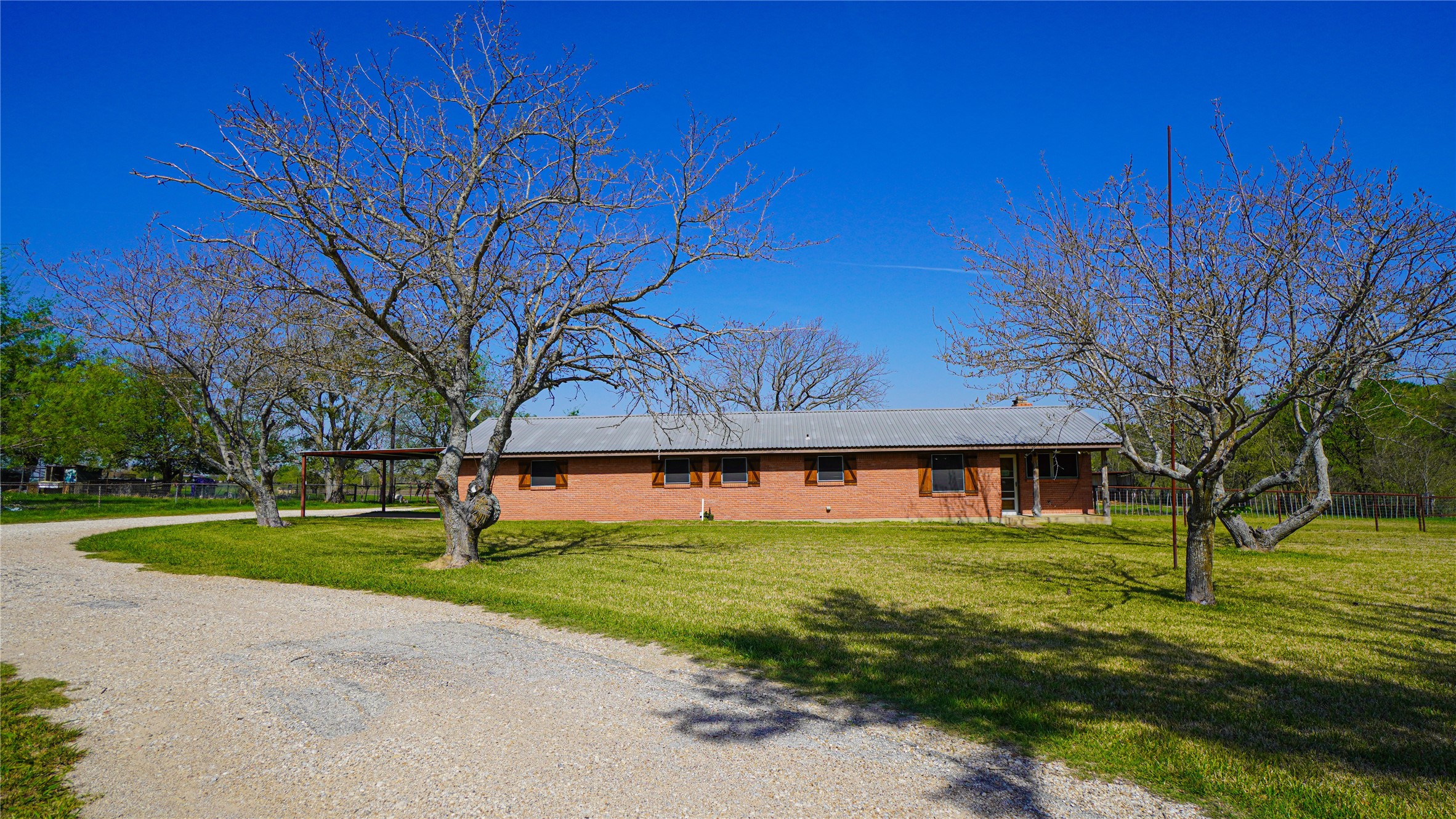19761 N State Highway 34 Terrell TX 75161