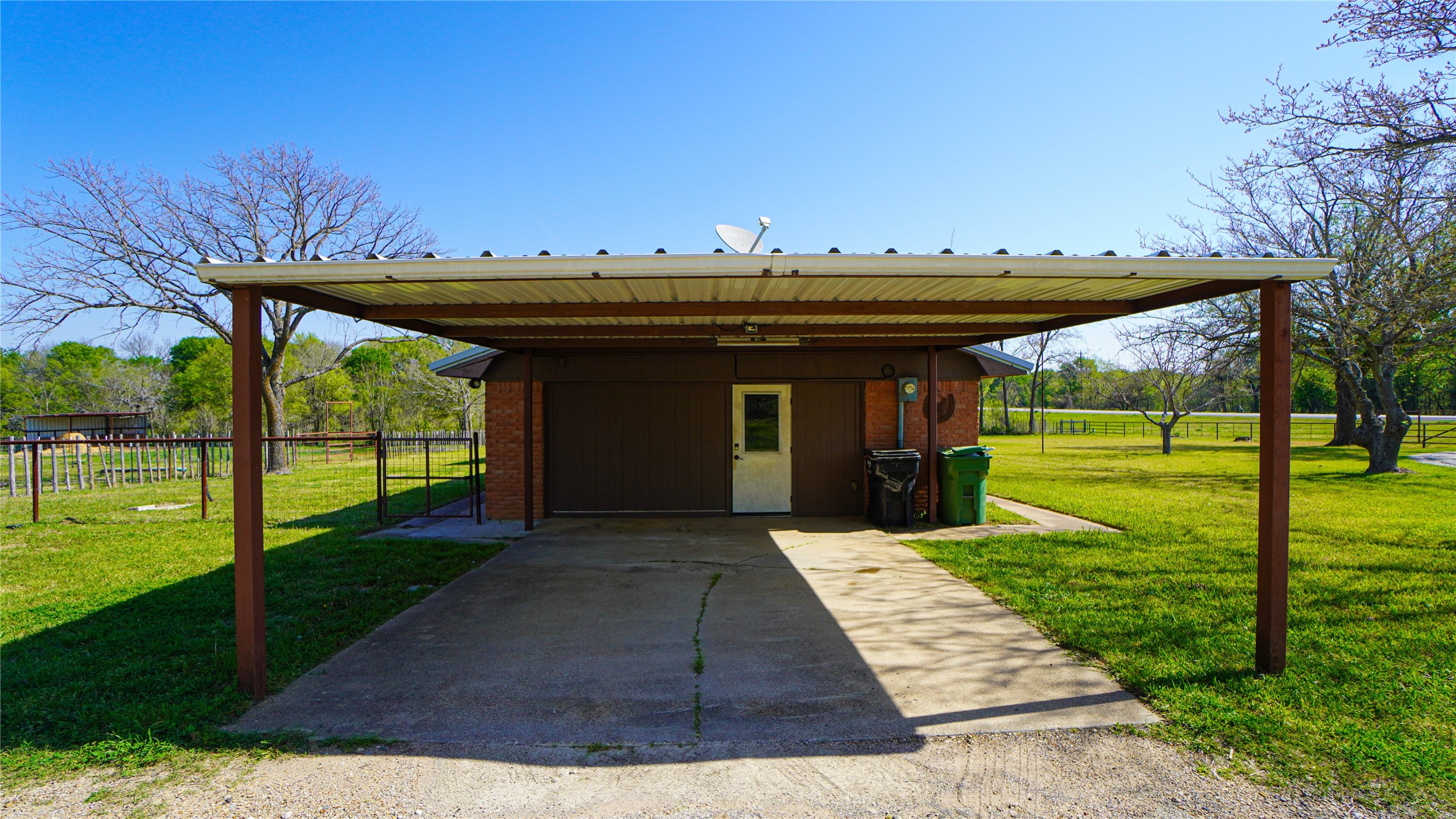 19761 N State Highway 34 Terrell TX 75161