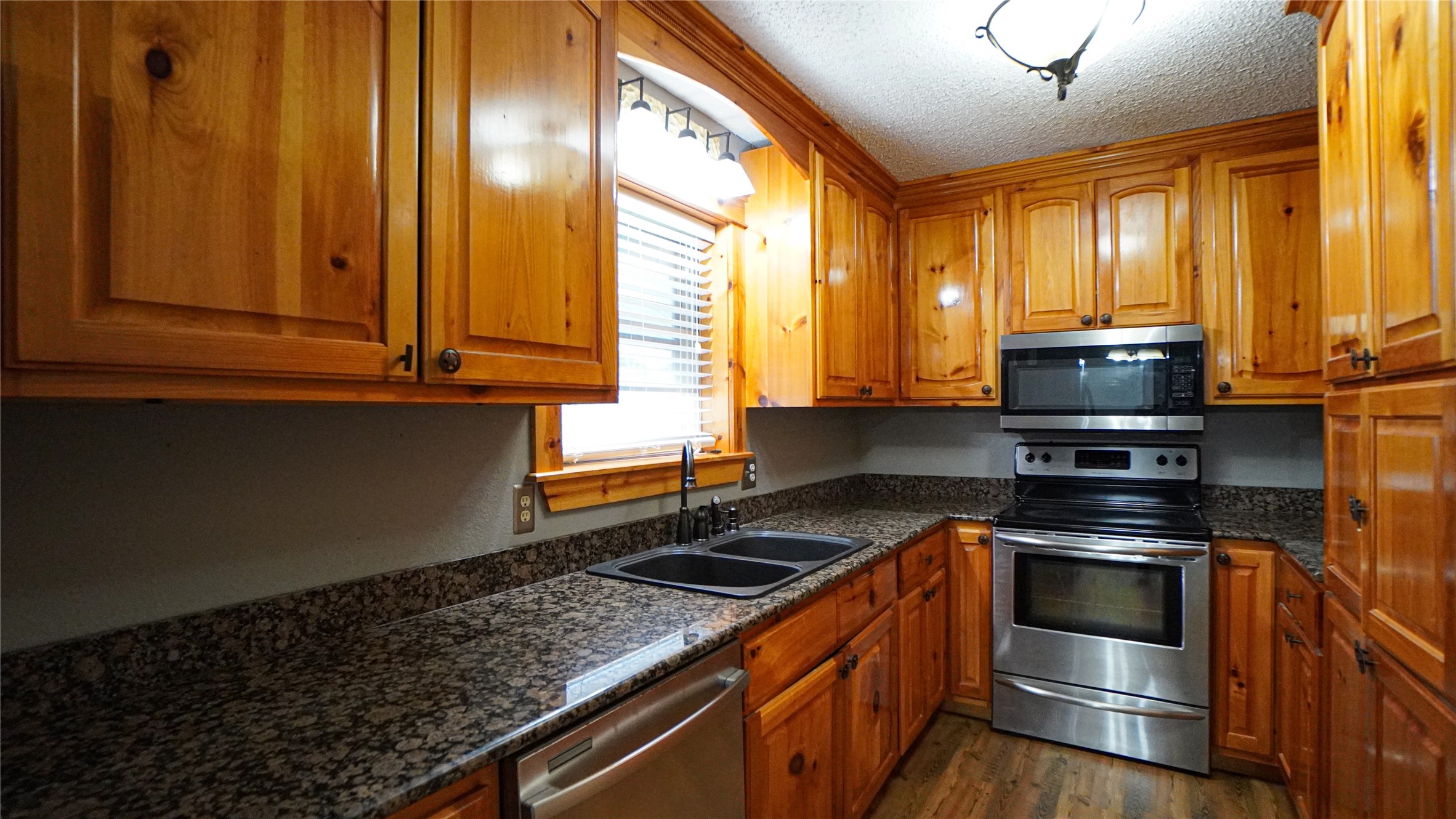 19761 N State Highway 34 Terrell TX 75161