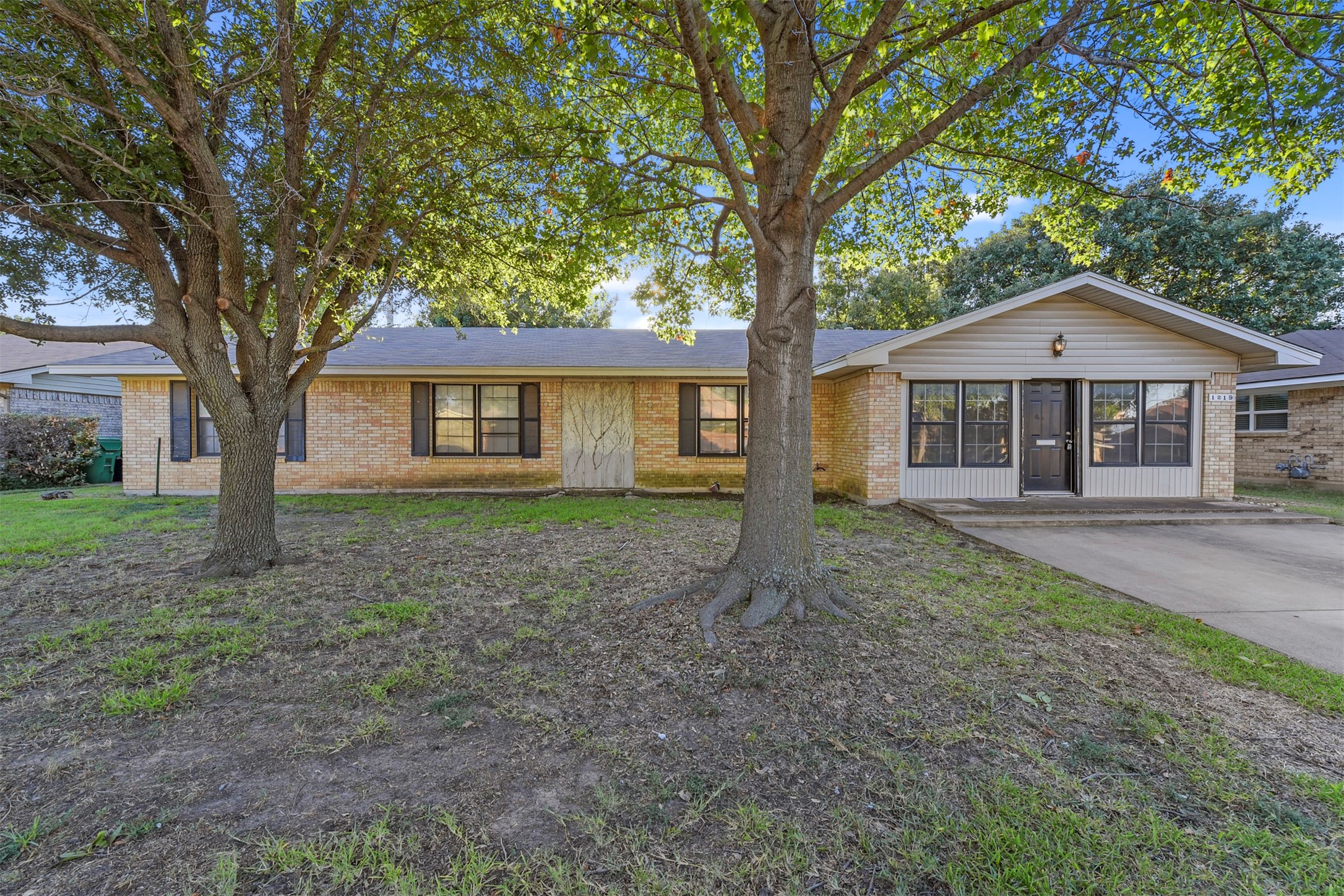 1219 Stanley Street Denton TX 76201