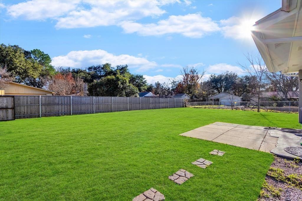 330 Nettle Drive Garland TX 75043