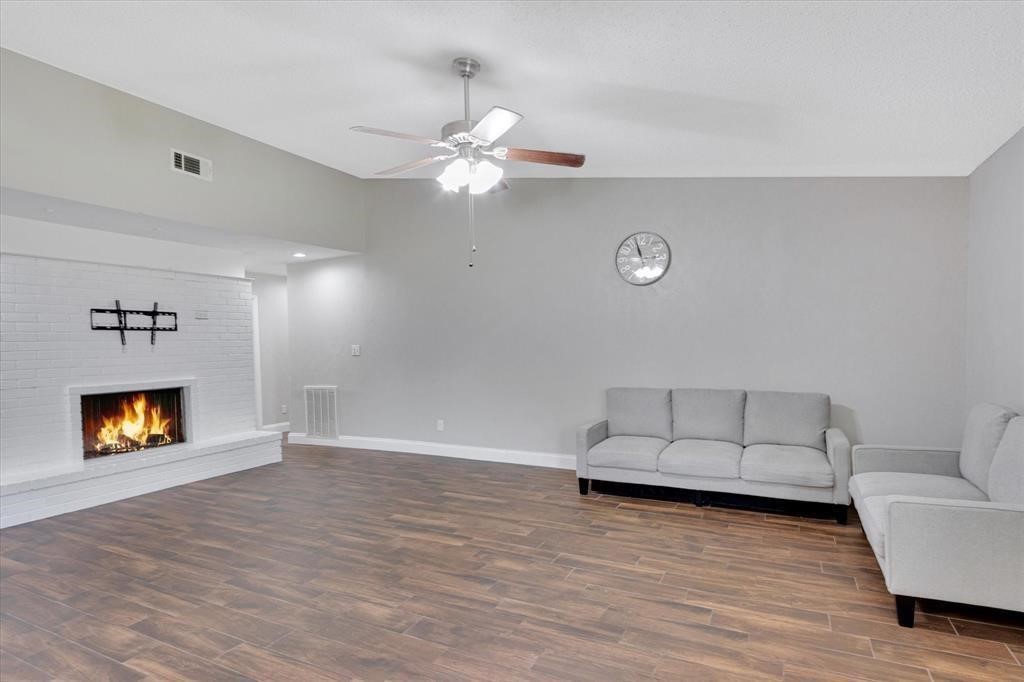 330 Nettle Drive Garland TX 75043