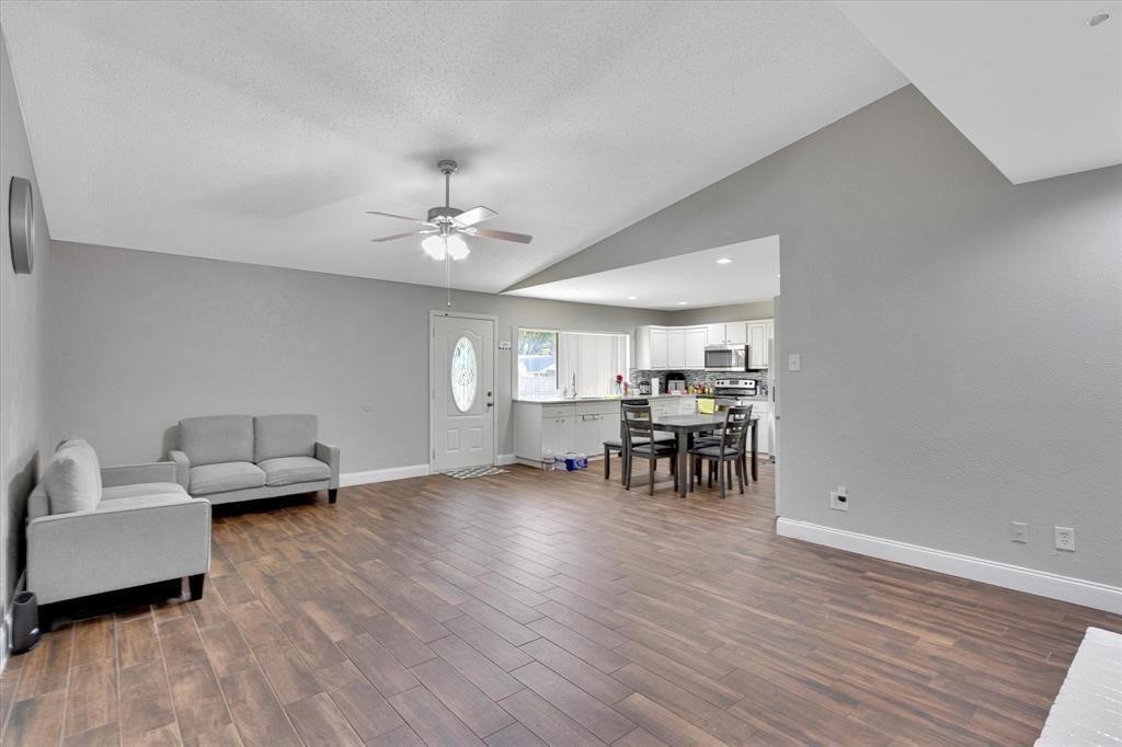330 Nettle Drive Garland TX 75043