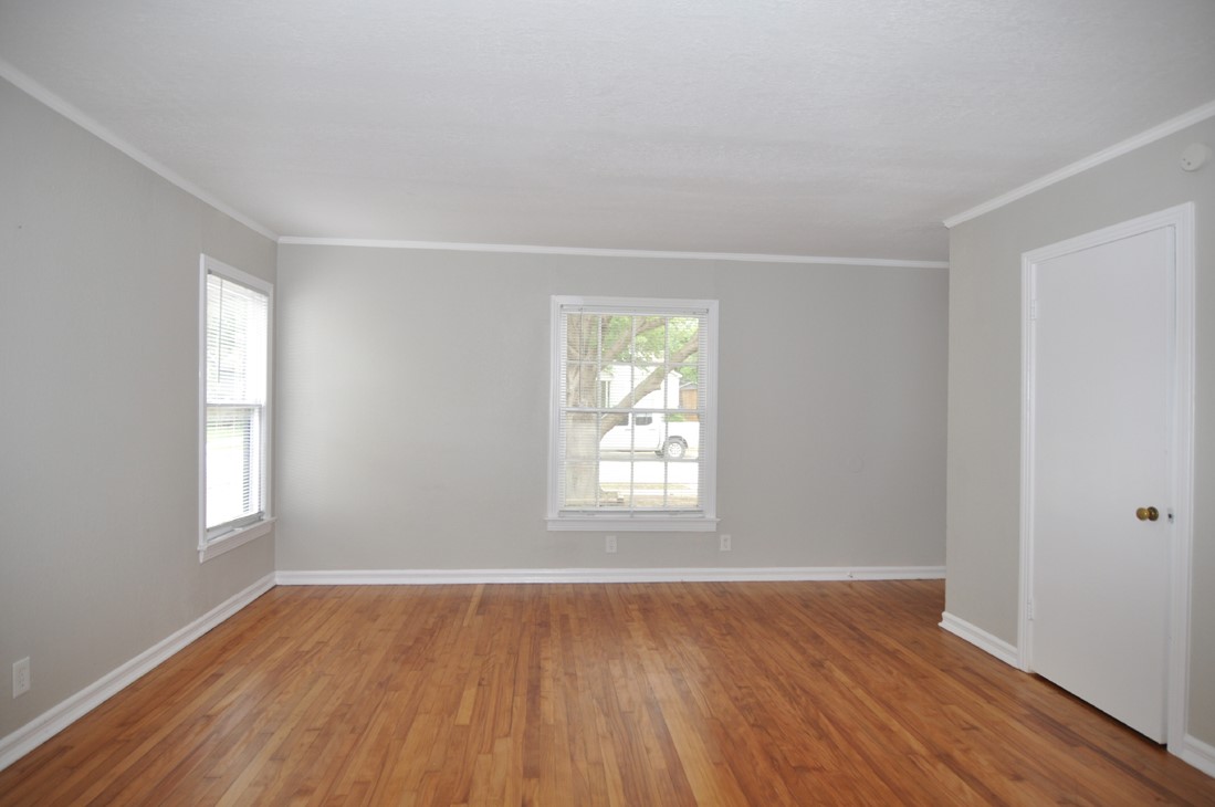 2724 Wayside Avenue Fort Worth TX 76110