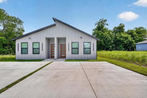 2113 Henry Street Greenville TX 75401