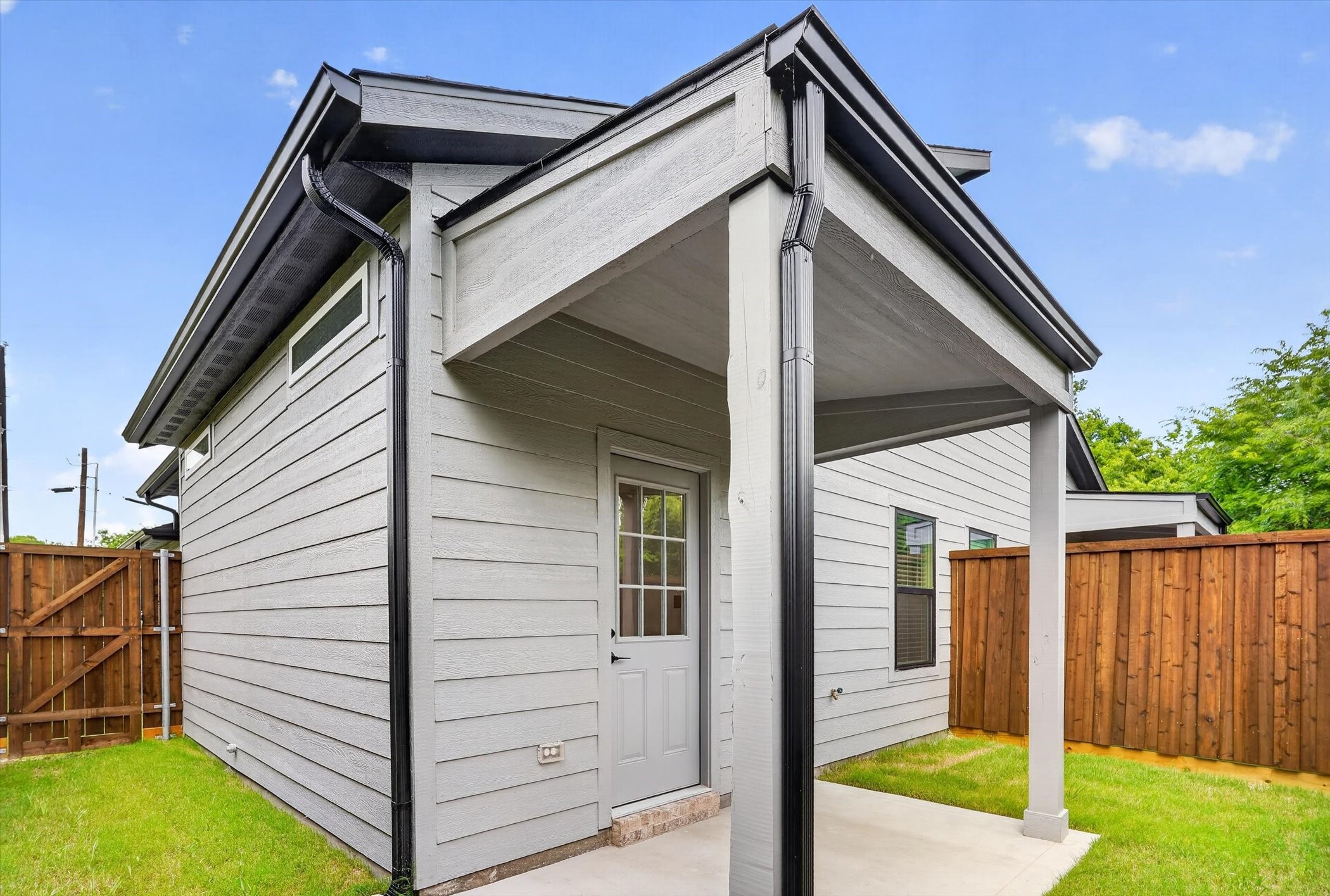 2113 Henry Street Greenville TX 75401