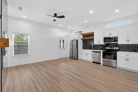 2113 Henry Street Greenville TX 75401
