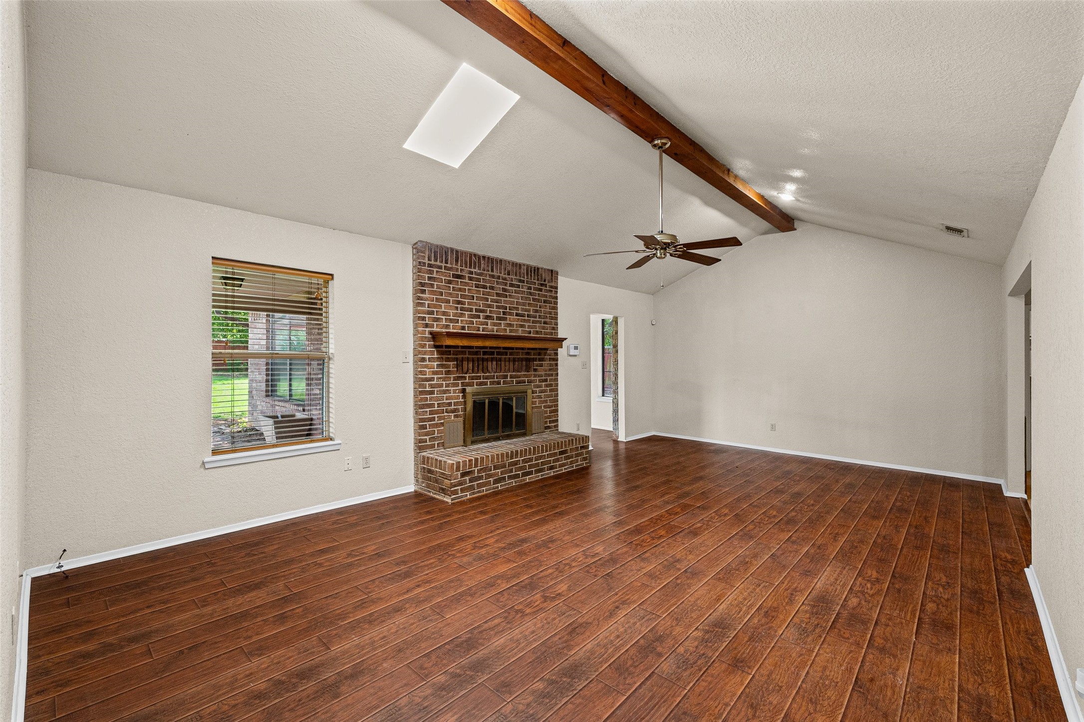 1017 Meadowlark Lane Granbury TX 76048