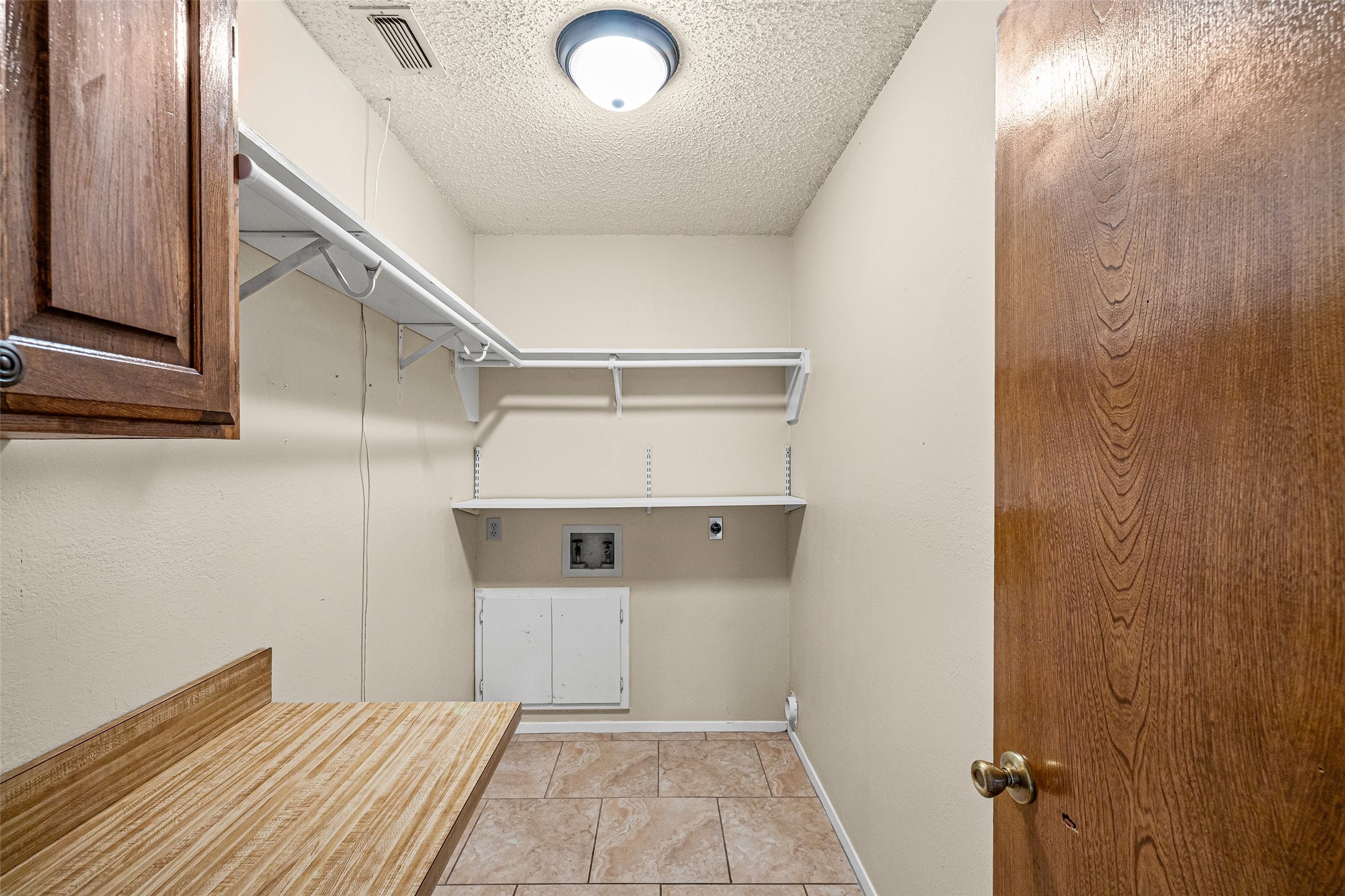 1017 Meadowlark Lane Granbury TX 76048