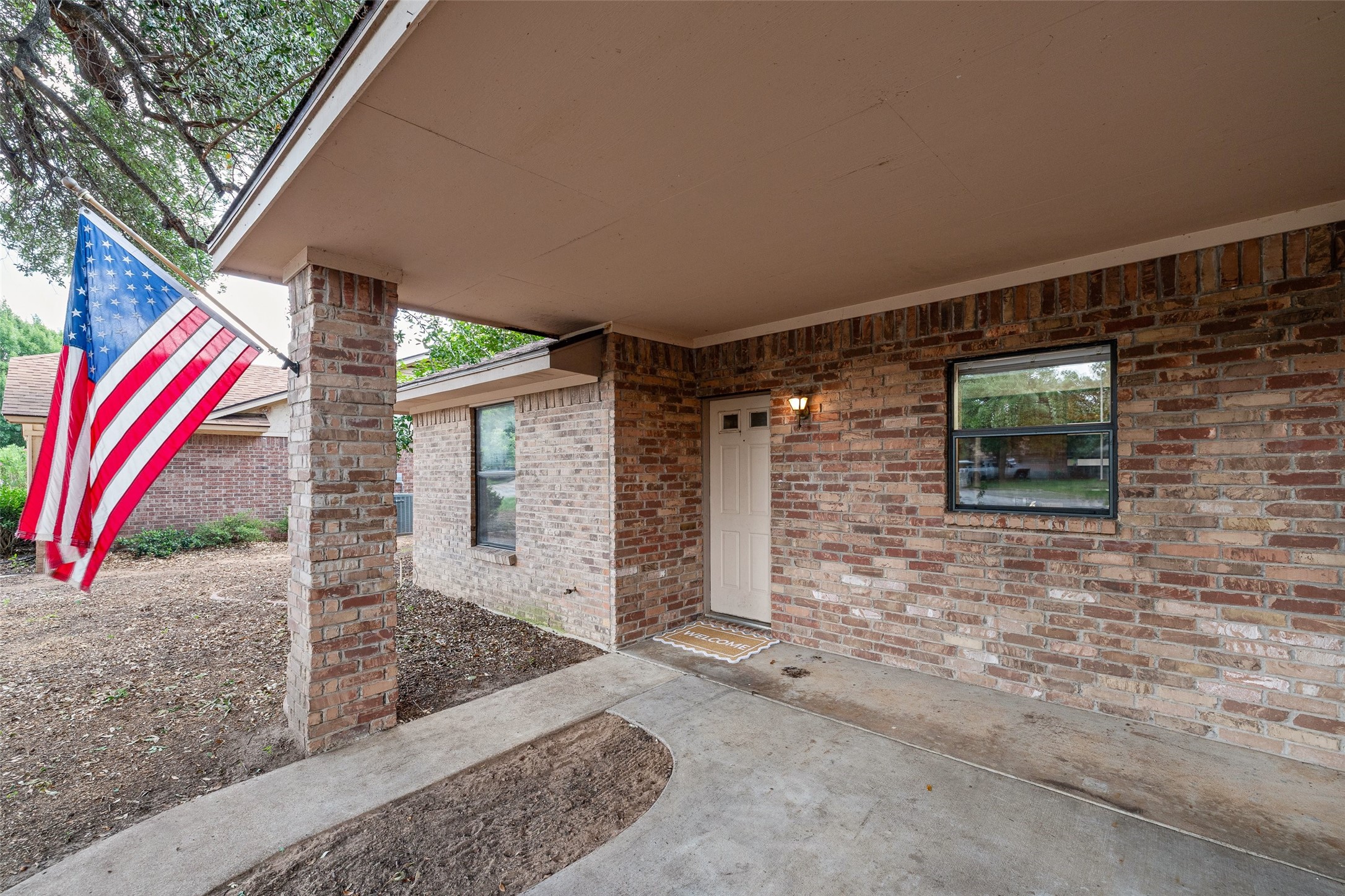 1017 Meadowlark Lane Granbury TX 76048