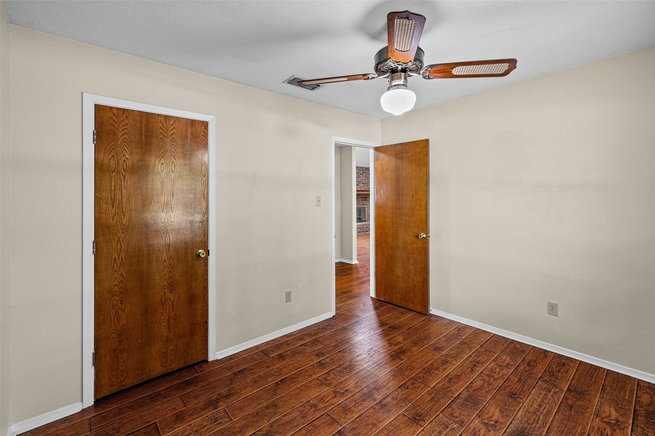 1017 Meadowlark Lane Granbury TX 76048