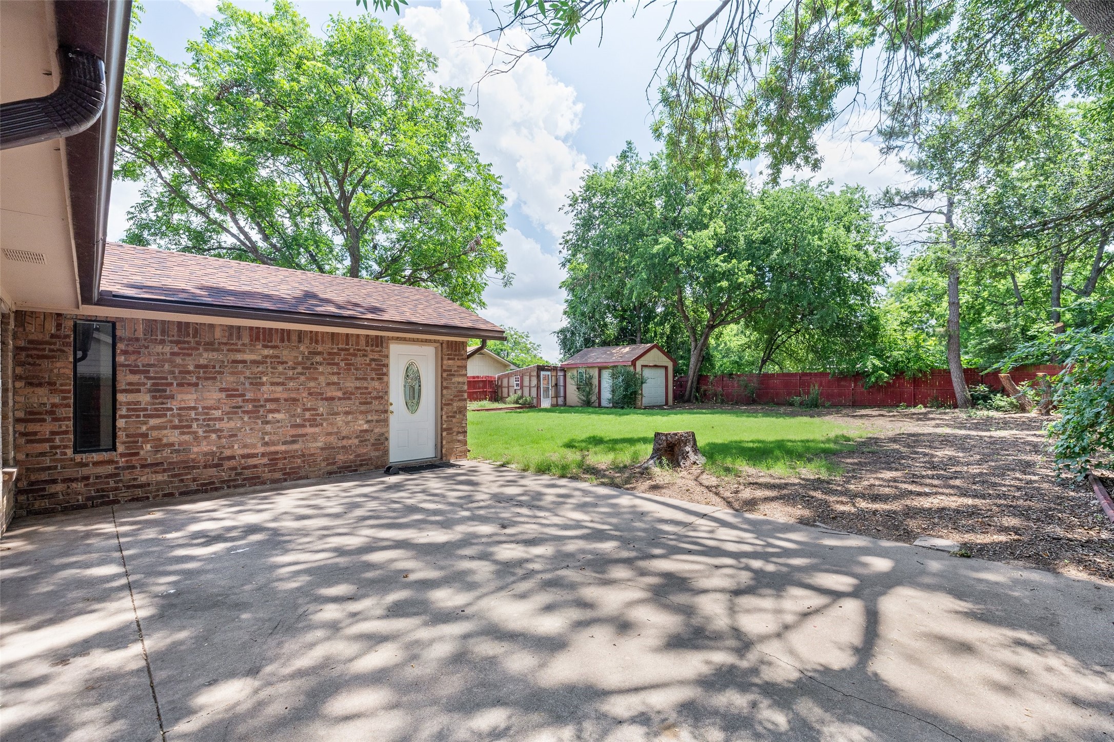 1017 Meadowlark Lane Granbury TX 76048