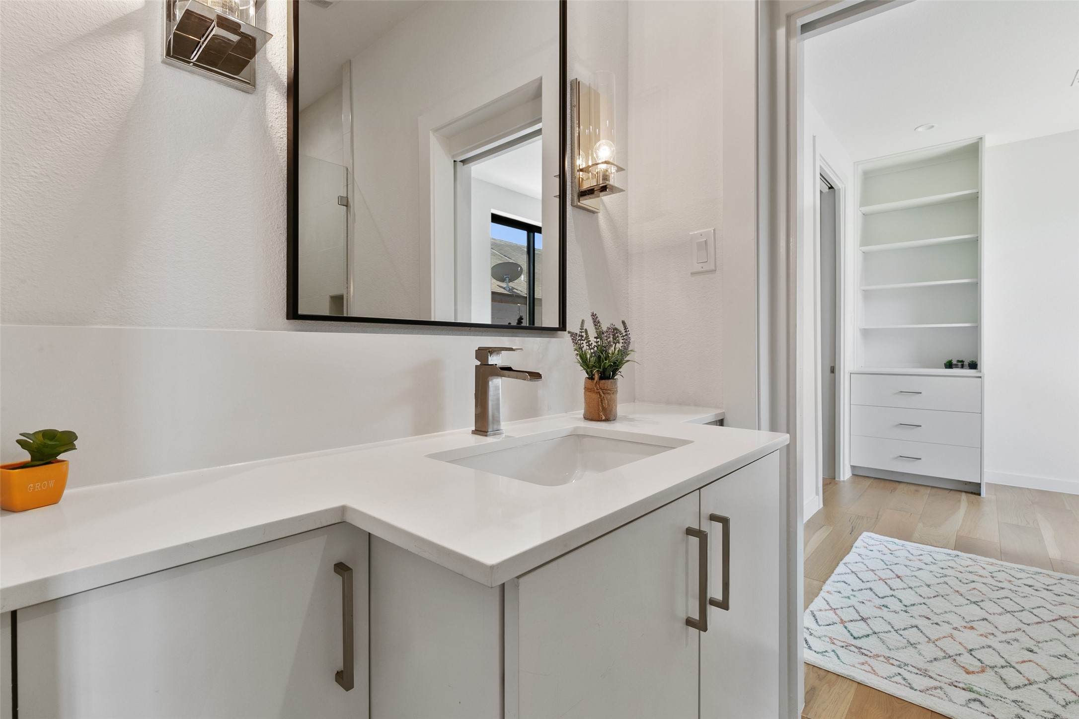 4303 Roseland Avenue Dallas TX 75204