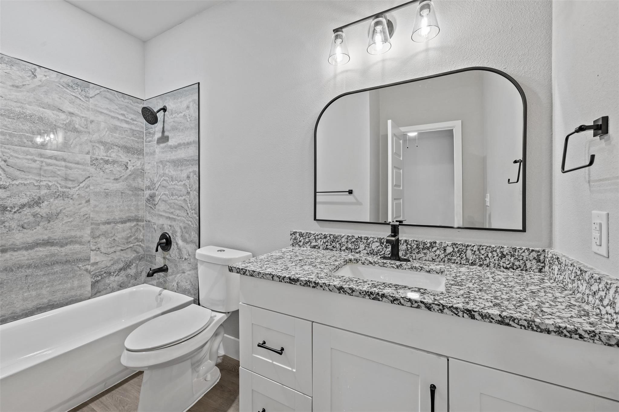 6147 Shawnee Drive Mabank TX 75156