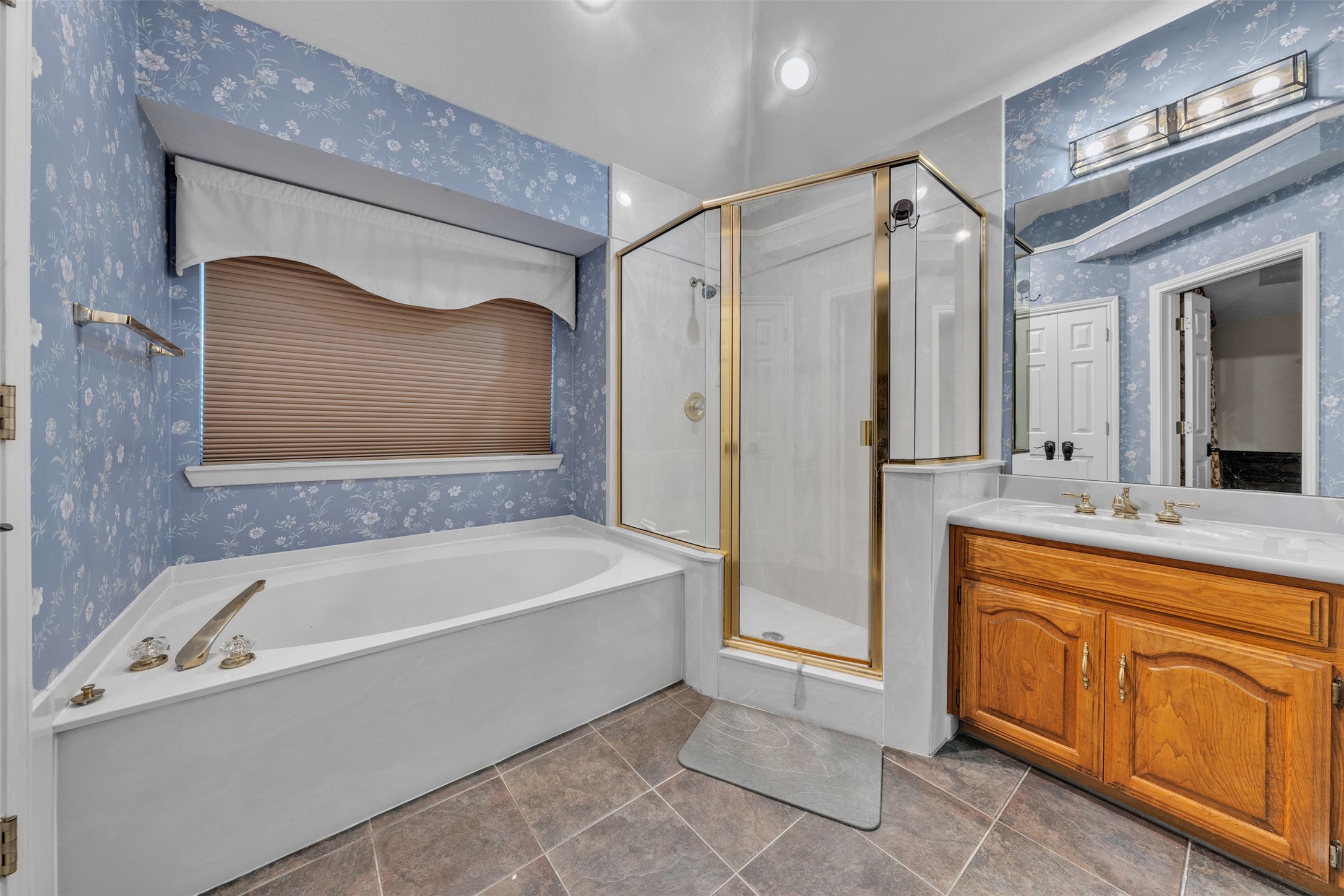 817 Turnberry Drive Mansfield TX 76063